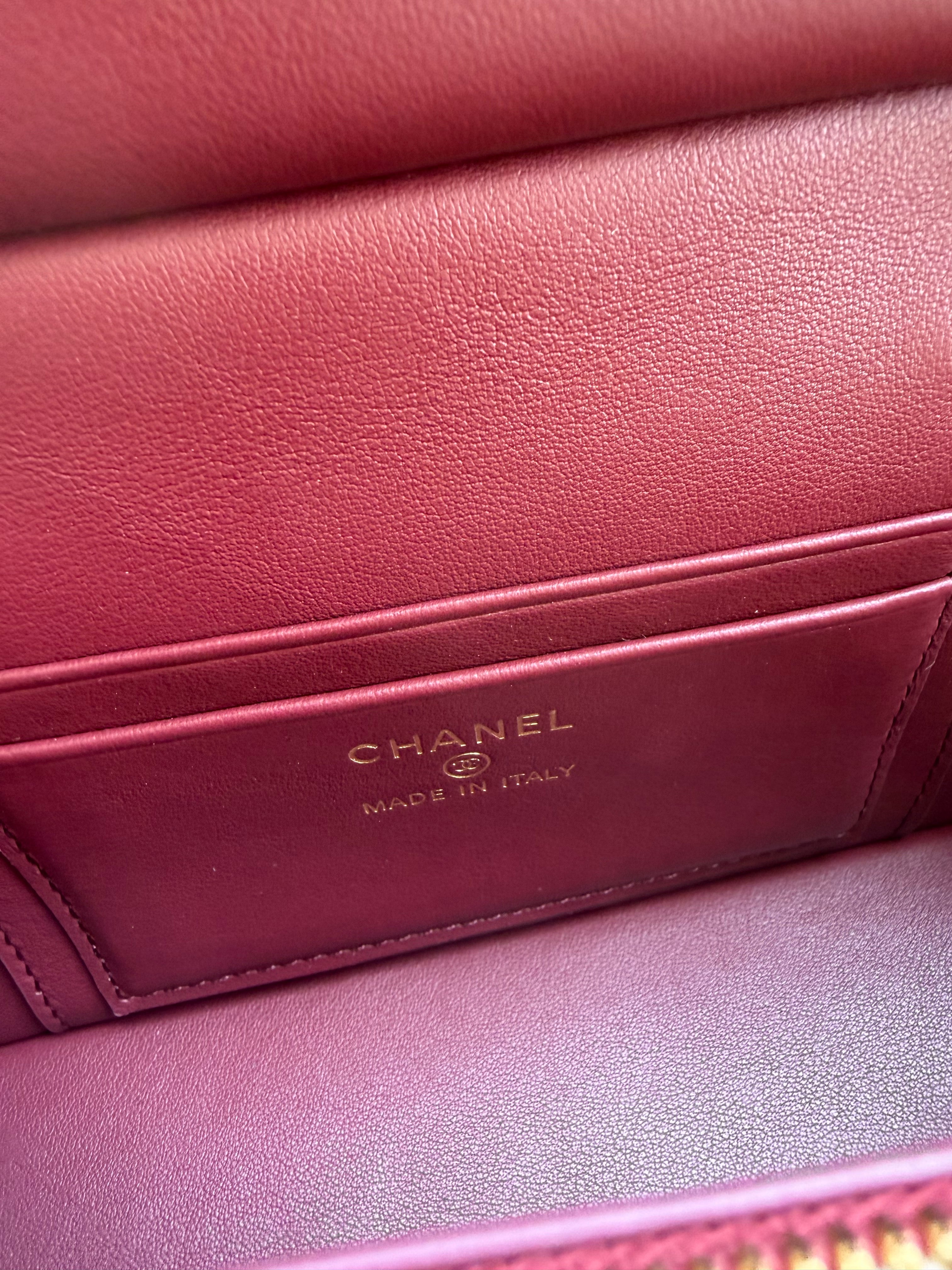 Image of CHANEL mini bag במלאי