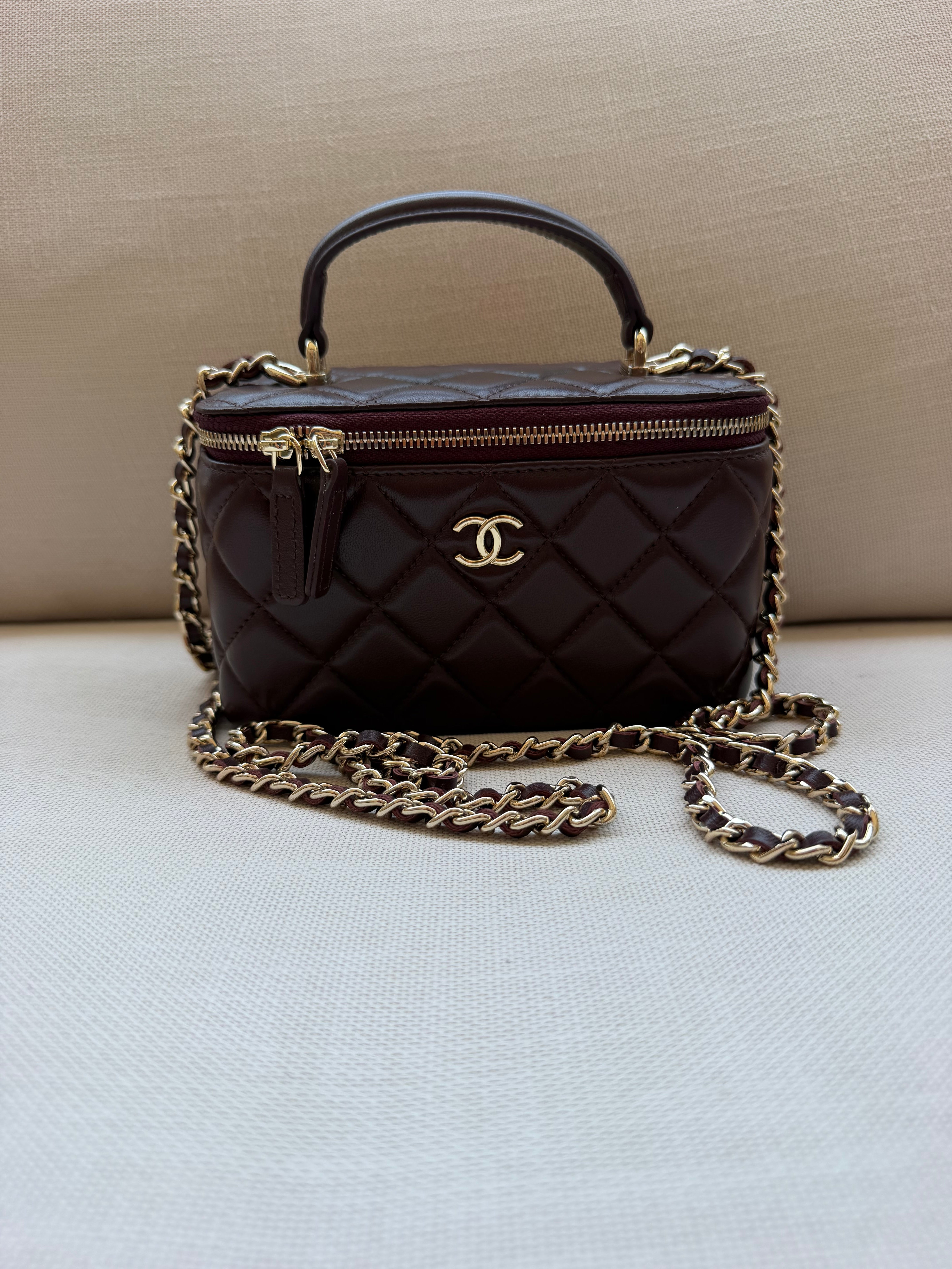 Image of CHANEL mini bag במלאי