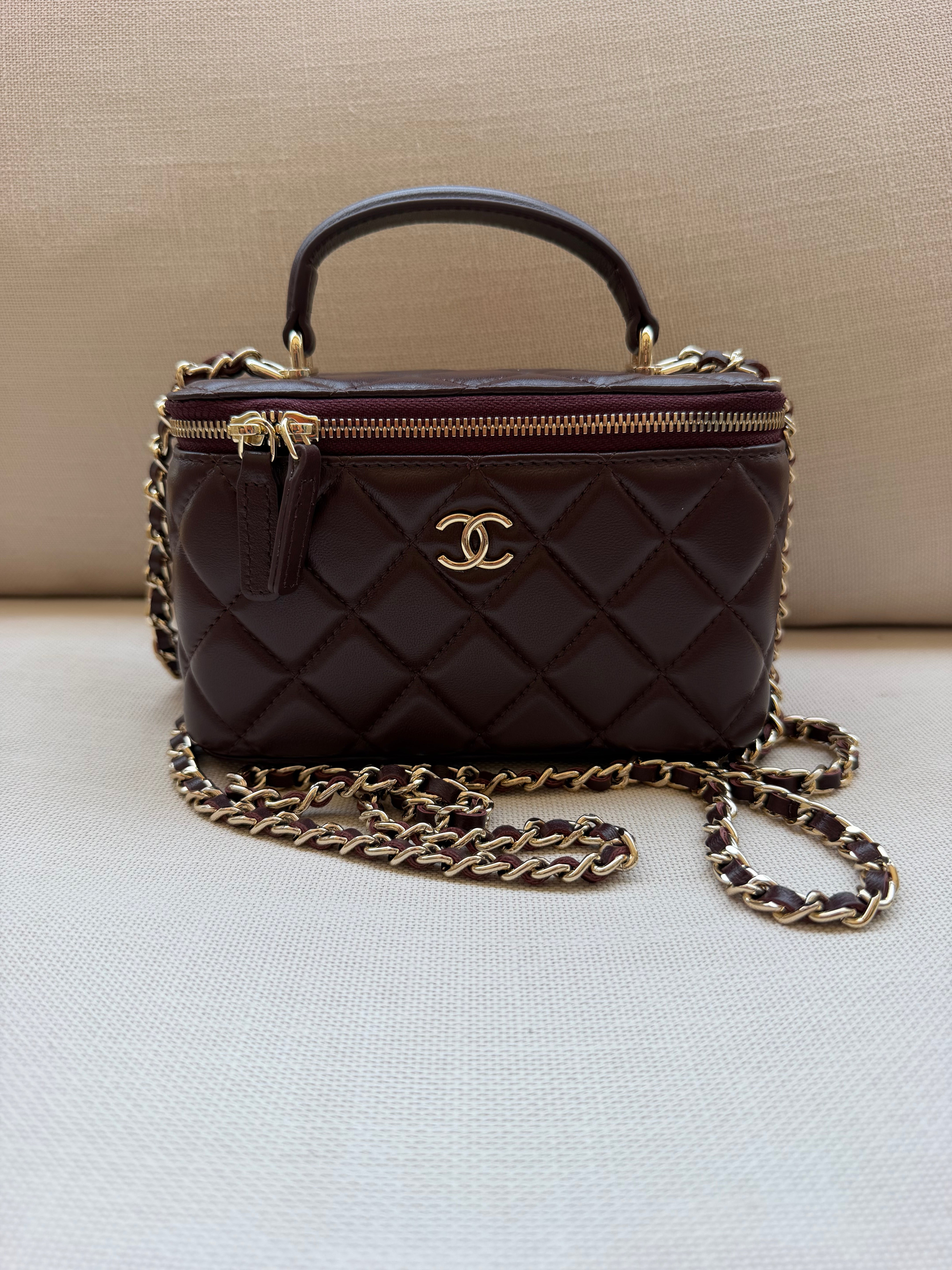Image of CHANEL mini bag במלאי