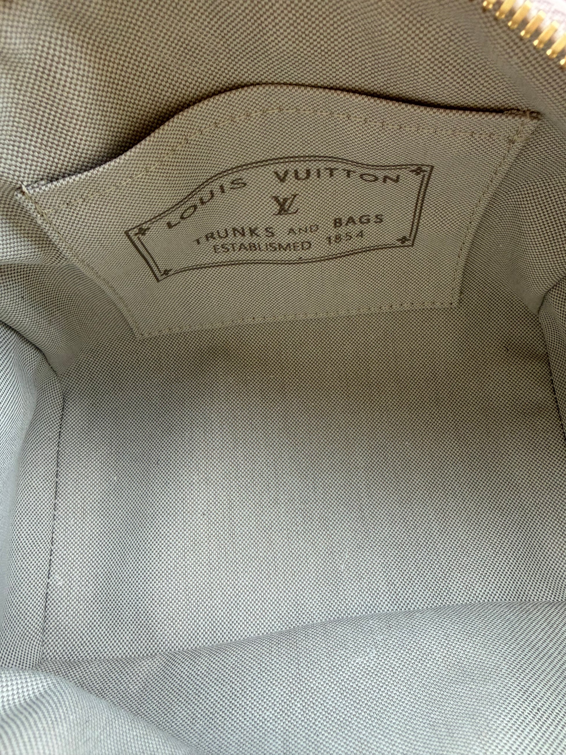 LV speedy bag במלאי