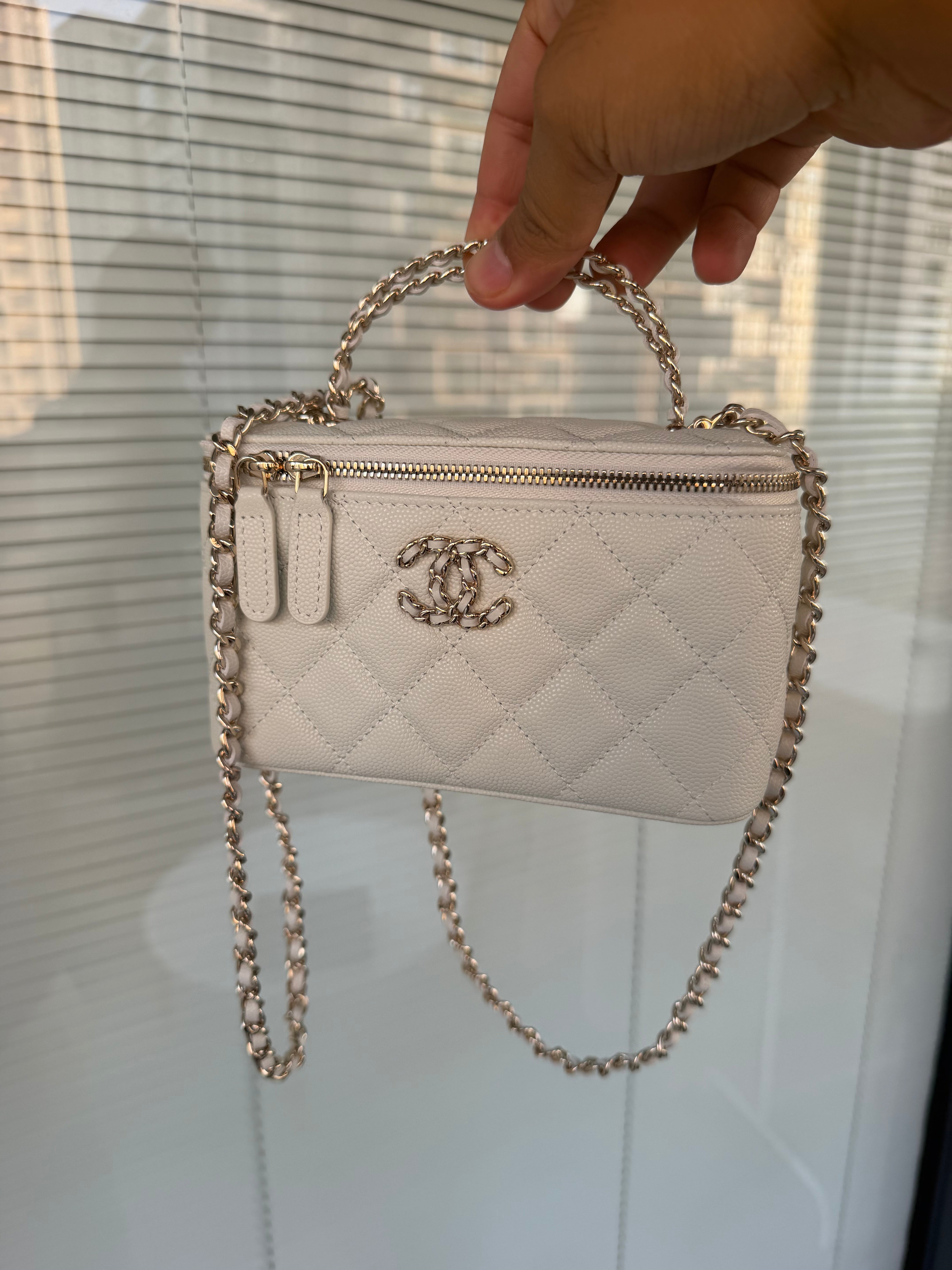 Image of CHANEL mini bag במלאי