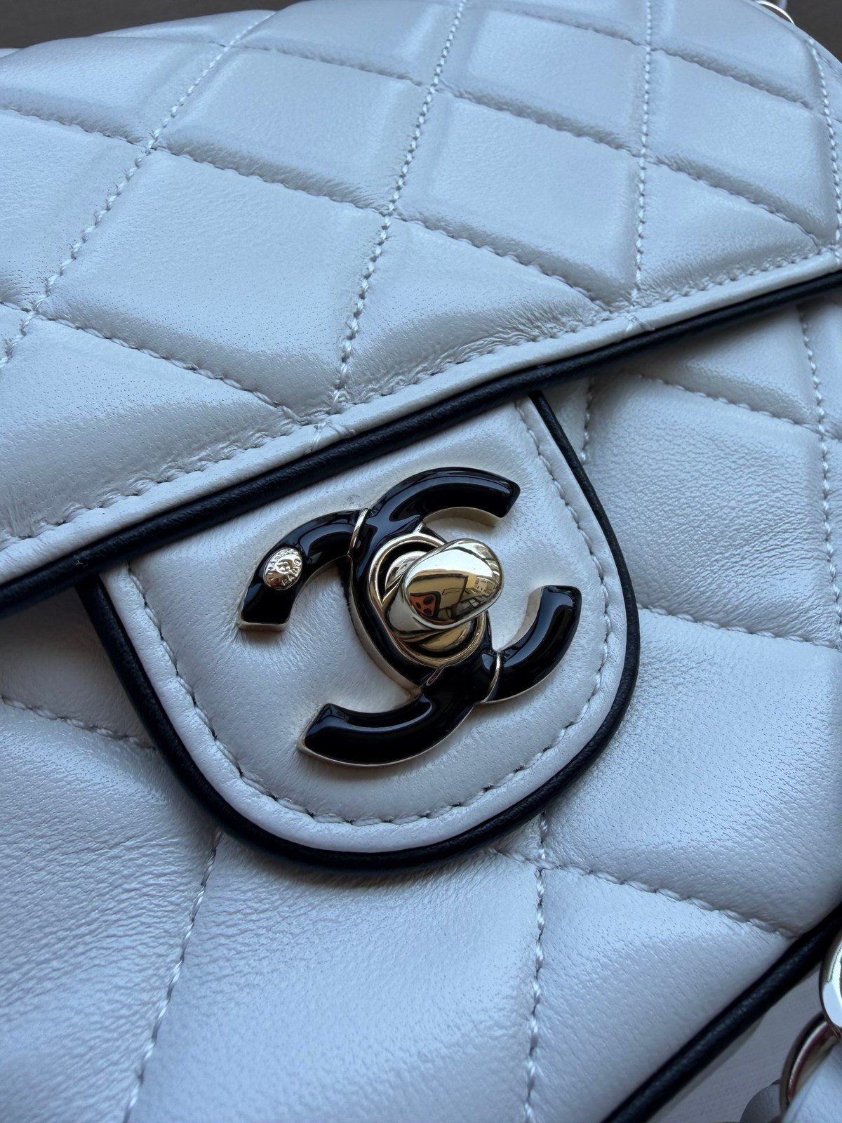 Chanel bag 25 במלאי