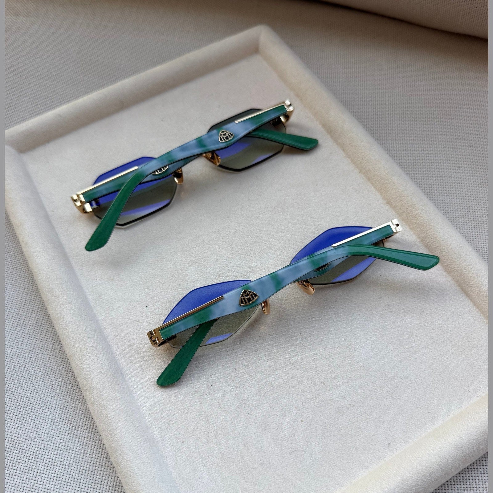 Image of MAYBACH עדשה לבחירה במלאי