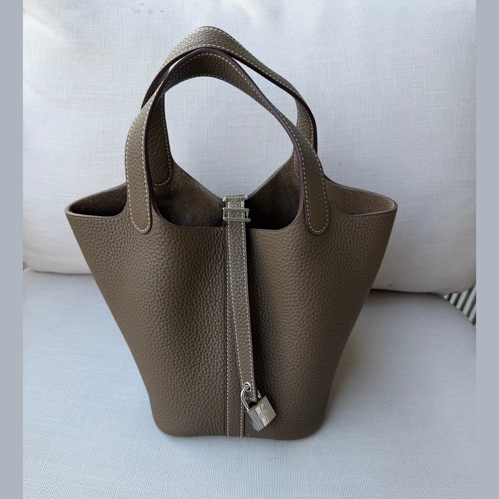 Image of Hermès Picotin 18 במלאי אטופי עם כסף