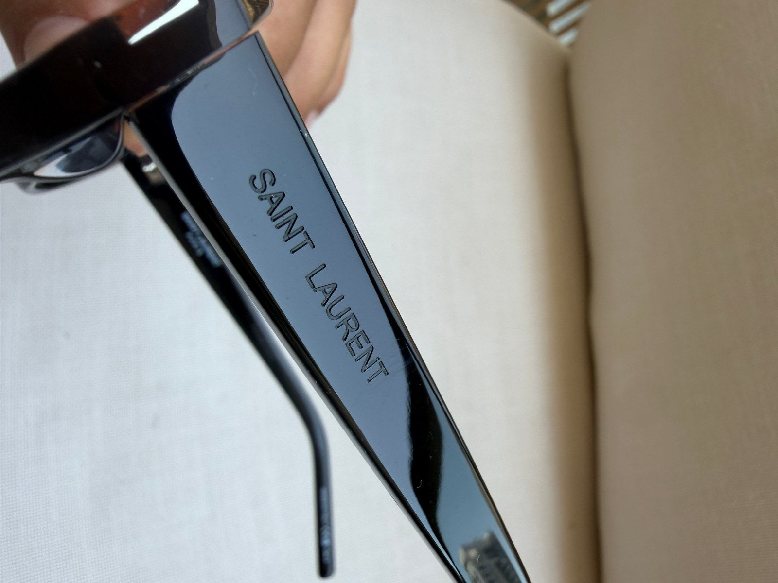 Image of Saint Laurent - משקפי שמש במלאי