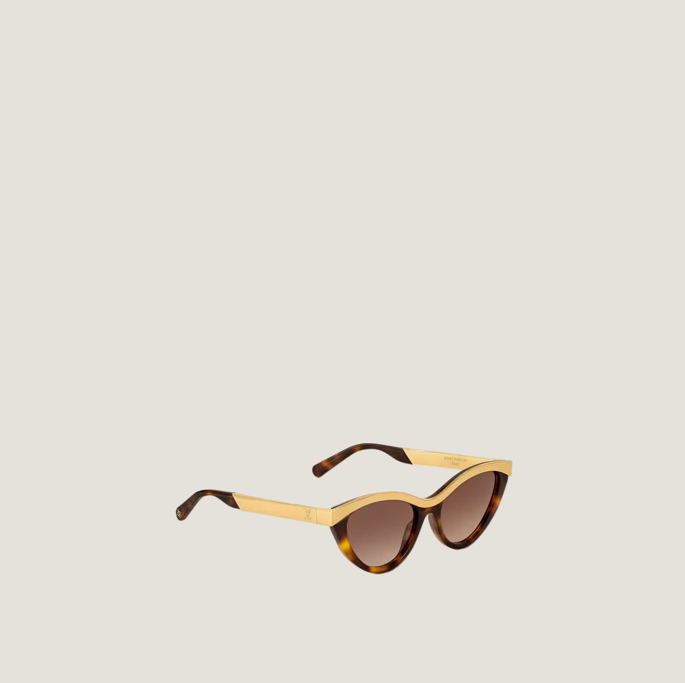 Image of Luxury women's sunglasses with classic design and UV400 protection.