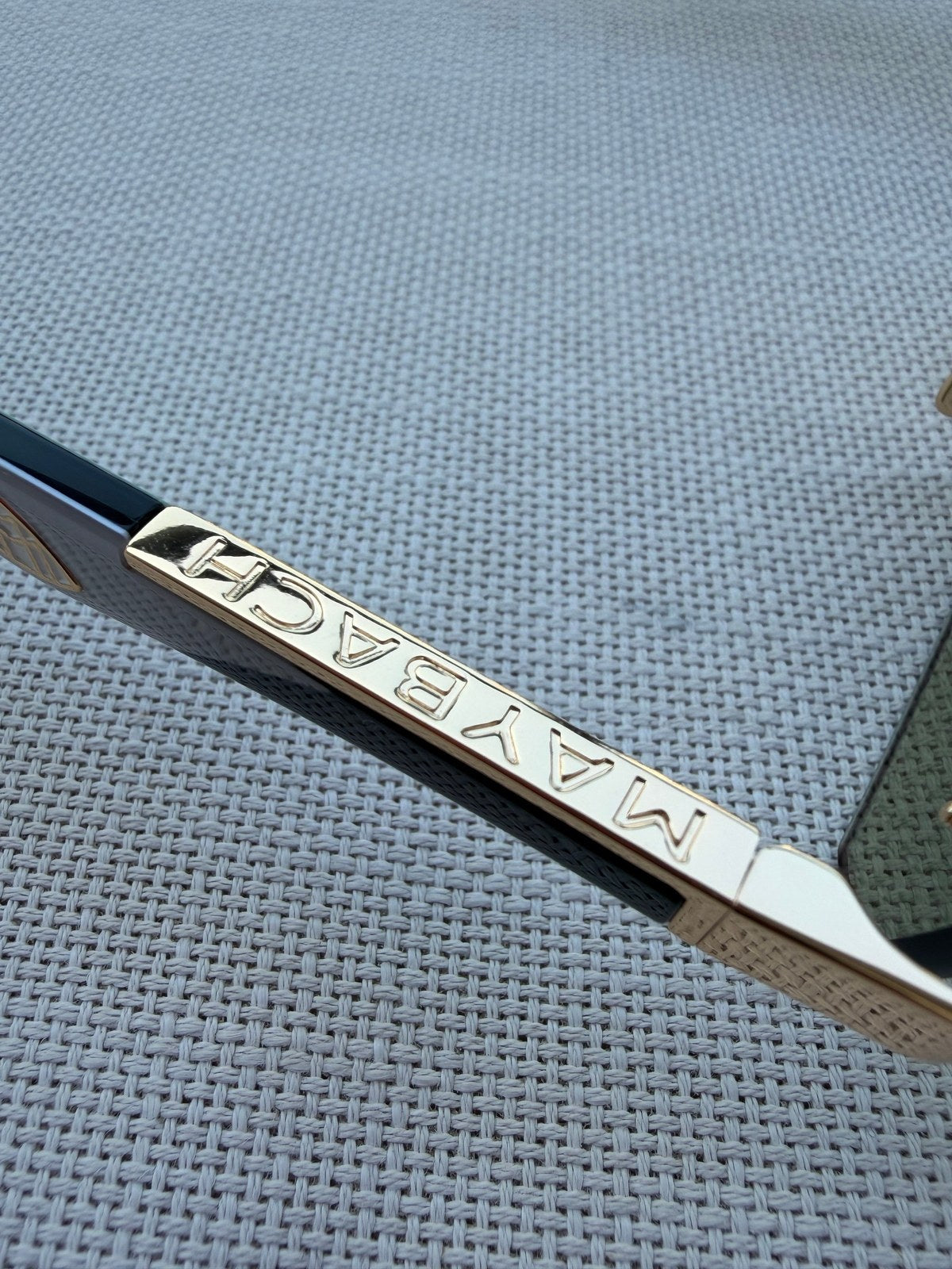 Image of MAYBACH עדשה לבחירה במלאי
