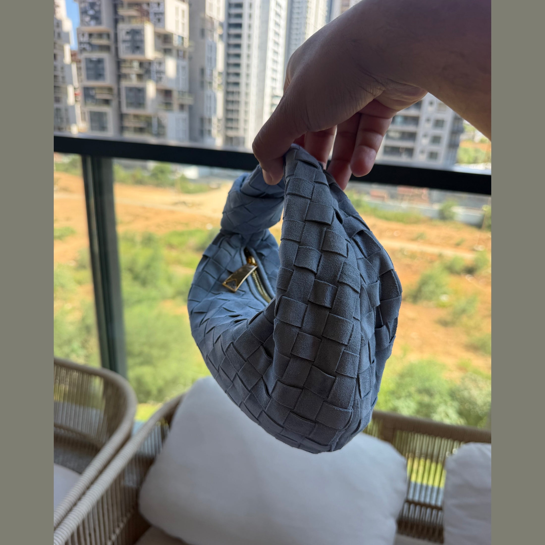 Image of Bottega Veneta תיק במלאי