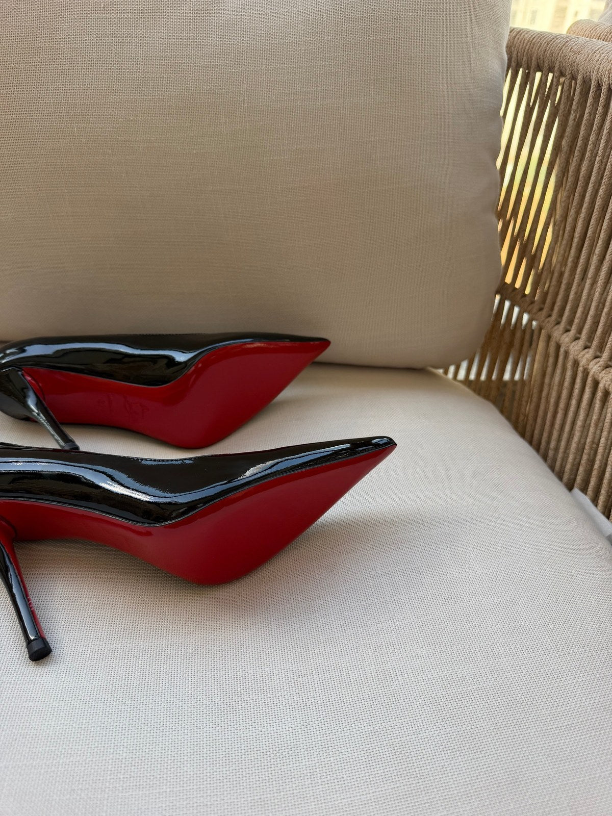 Image of Christian louboutin במלאי משתתפות ב1+1 במתנה !