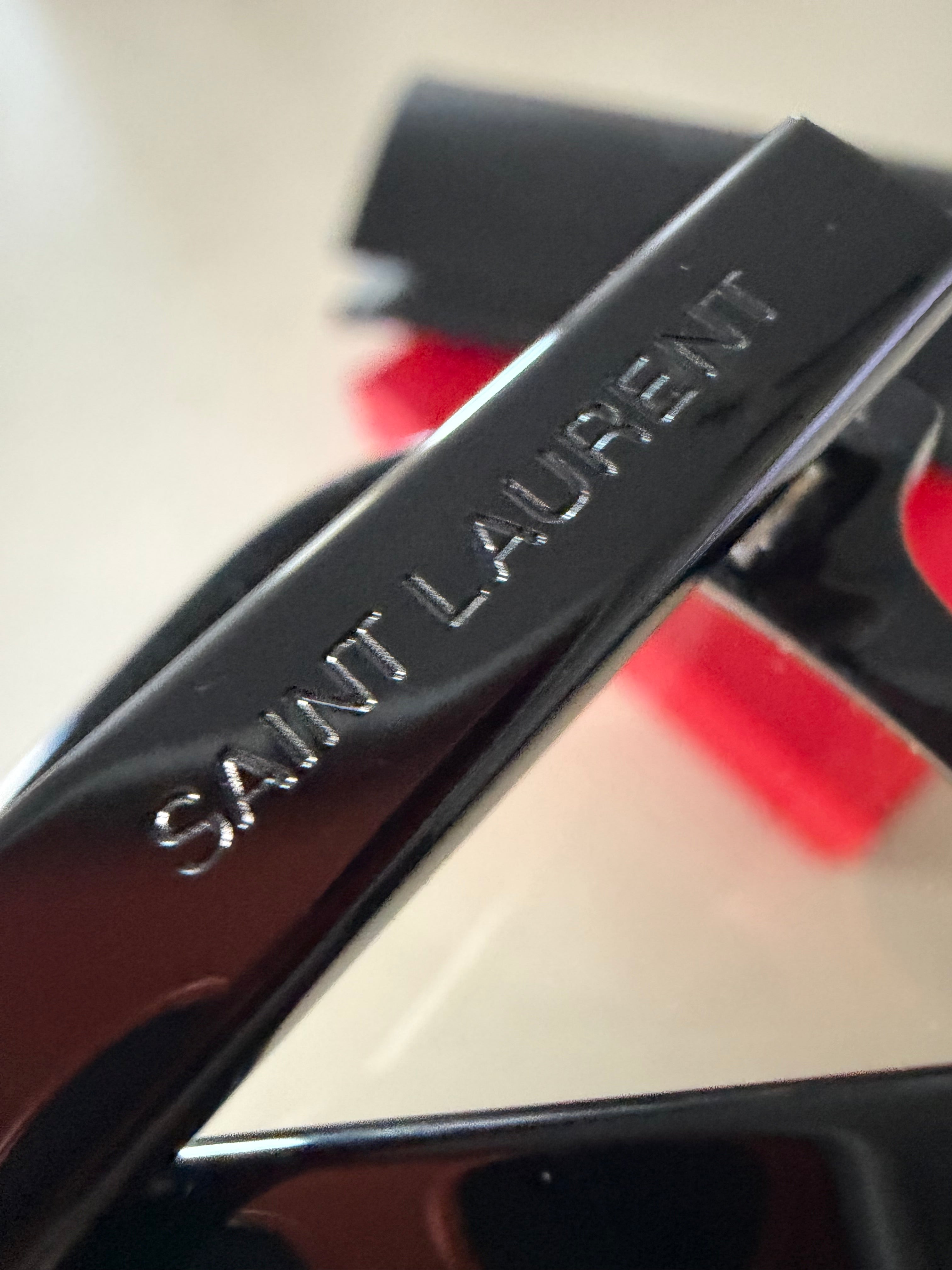 Image of Saint Laurent - משקפי שמש במלאי