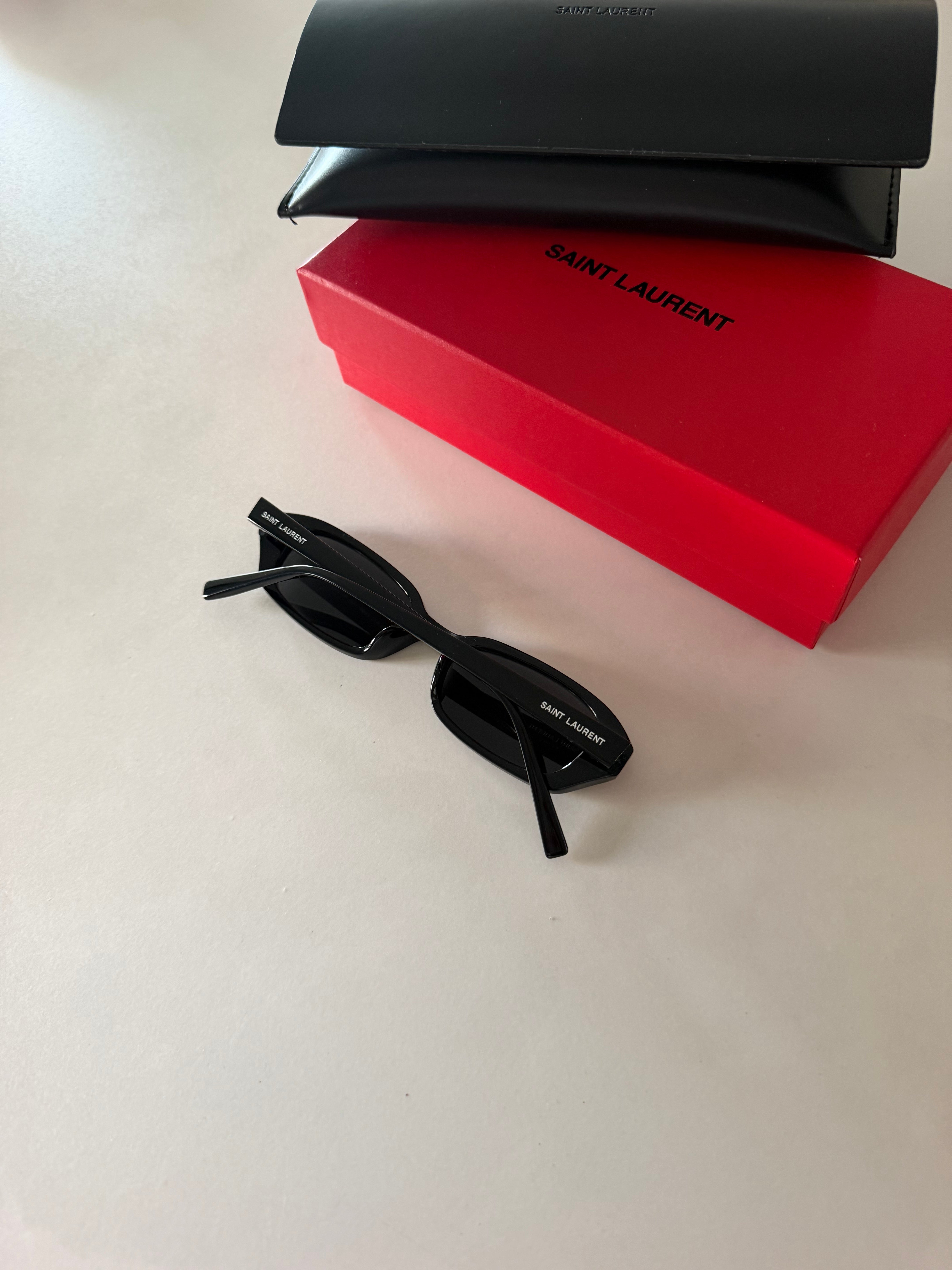 Image of Saint Laurent - משקפי שמש במלאי