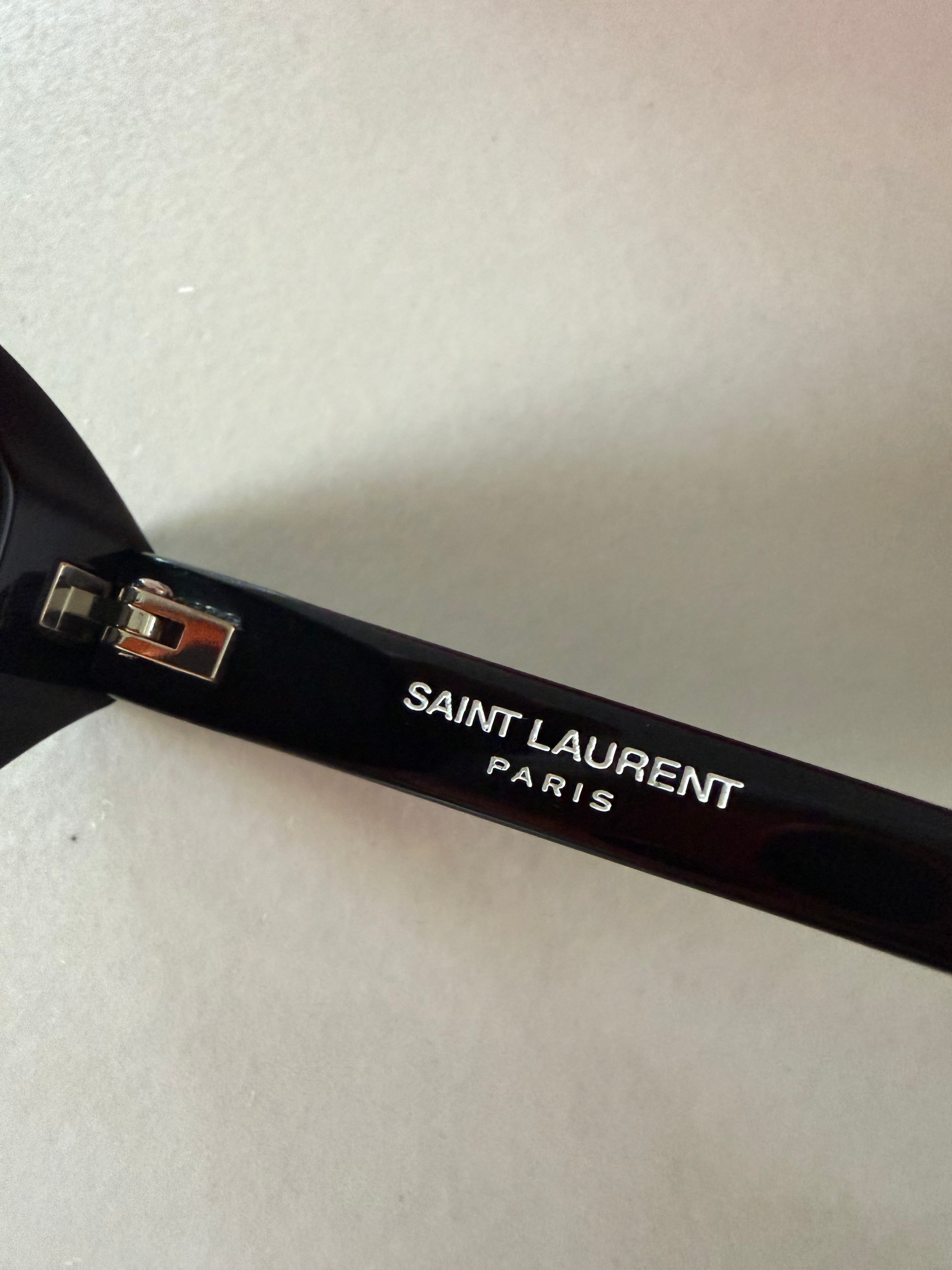 Image of Saint Laurent - משקפי שמש במלאי