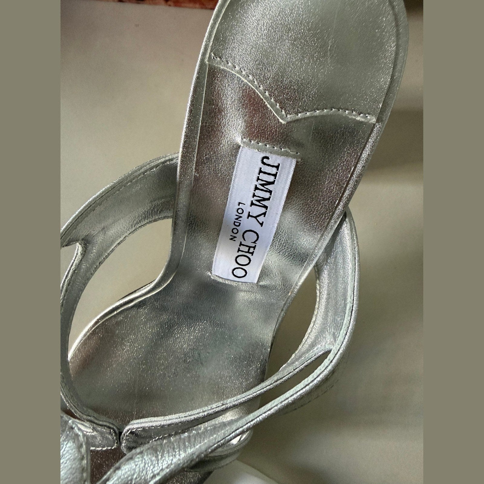 jimmy choo heels במלאי