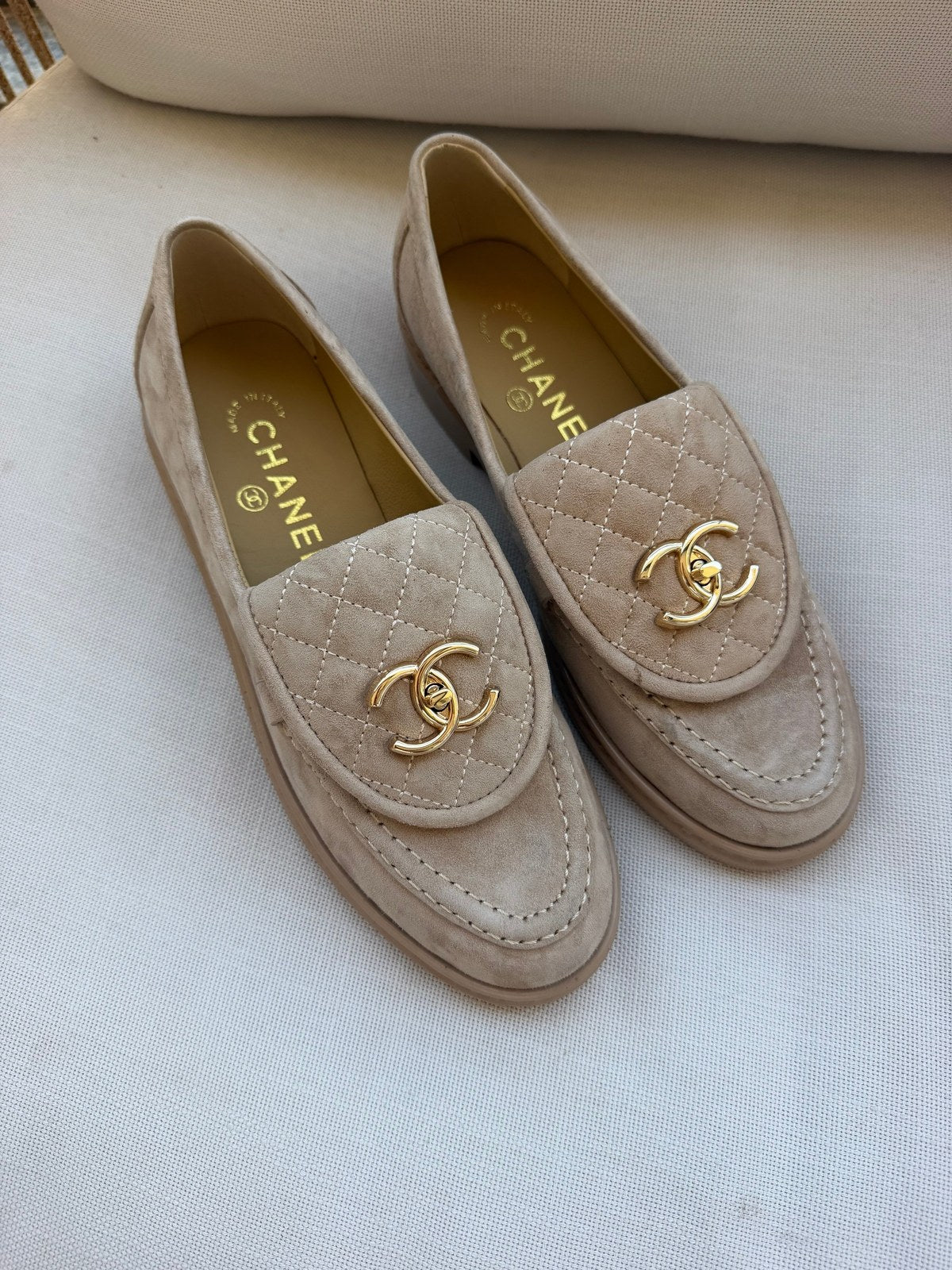 Image of Chanel mocassins במלאי