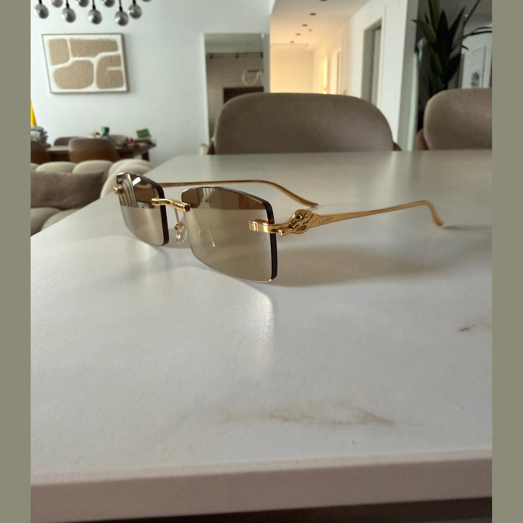 Image of Cartier - sunglasses במלאי