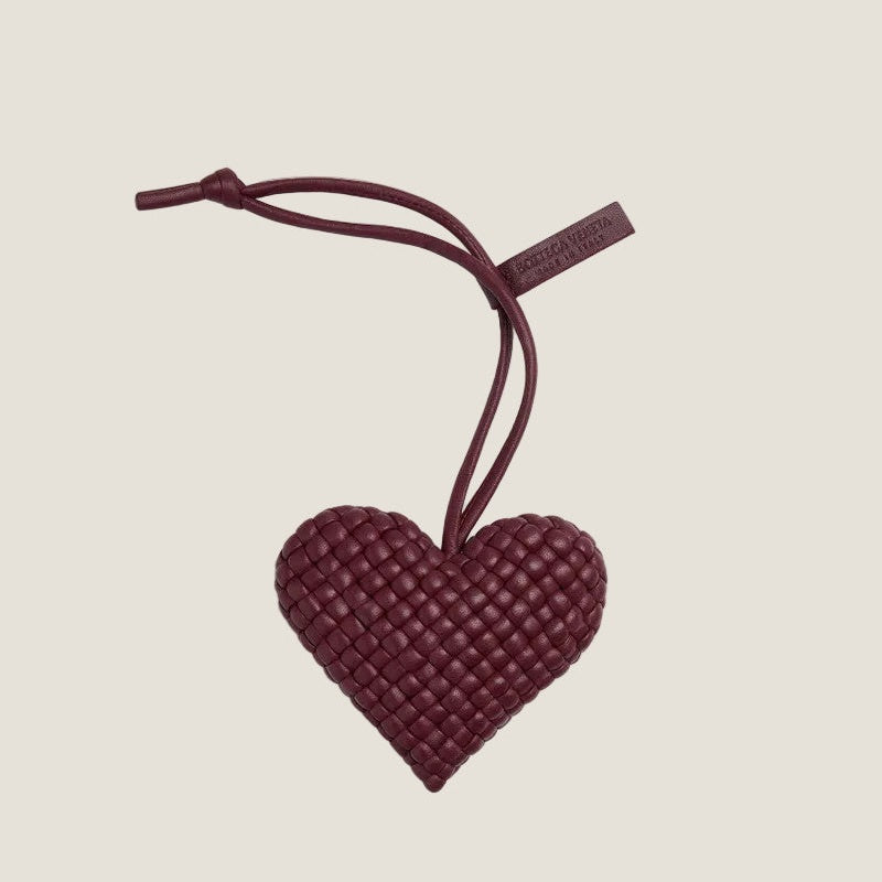 בוטגה ונטה צ׳ארם לב
