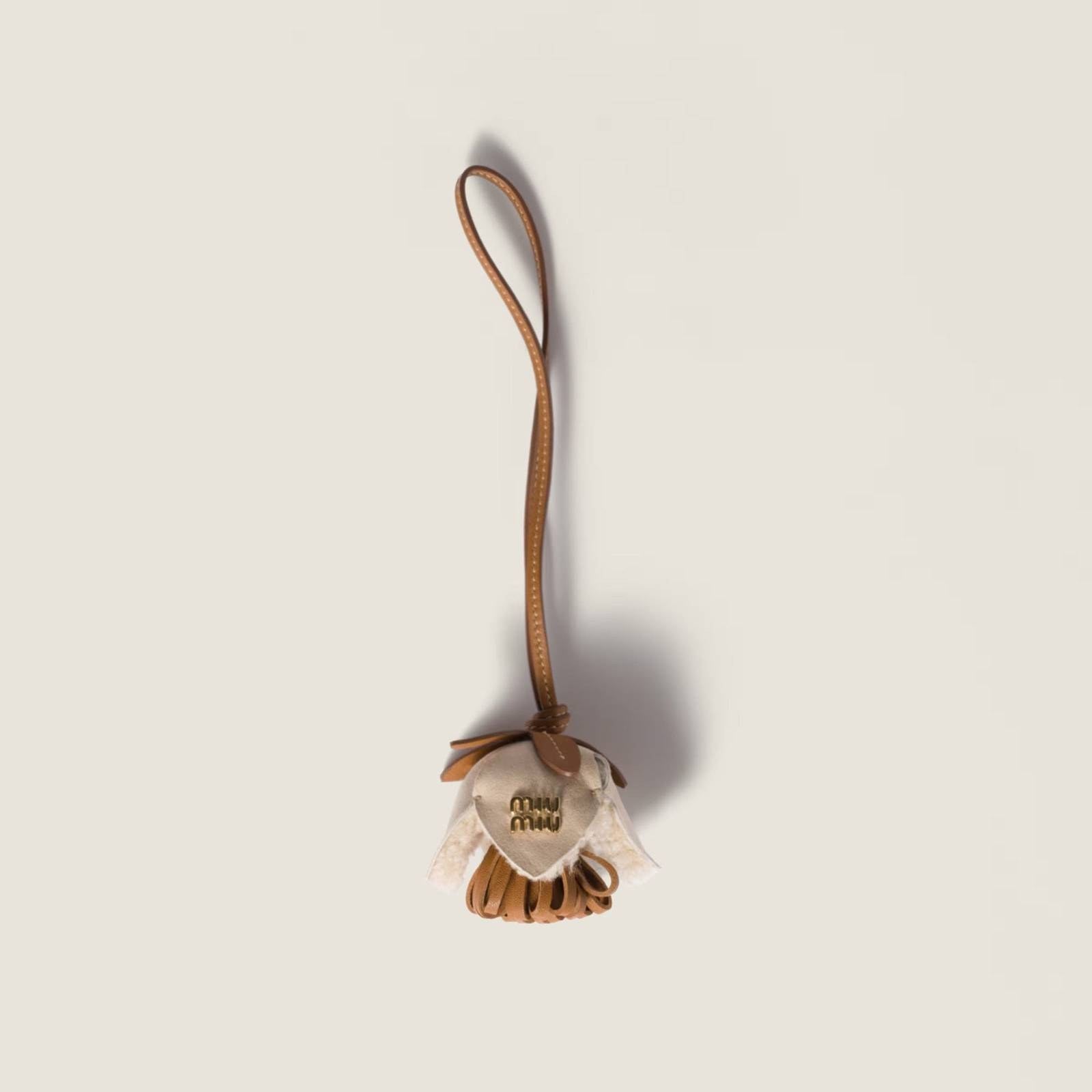 Image of מיו מיו צ׳ארם