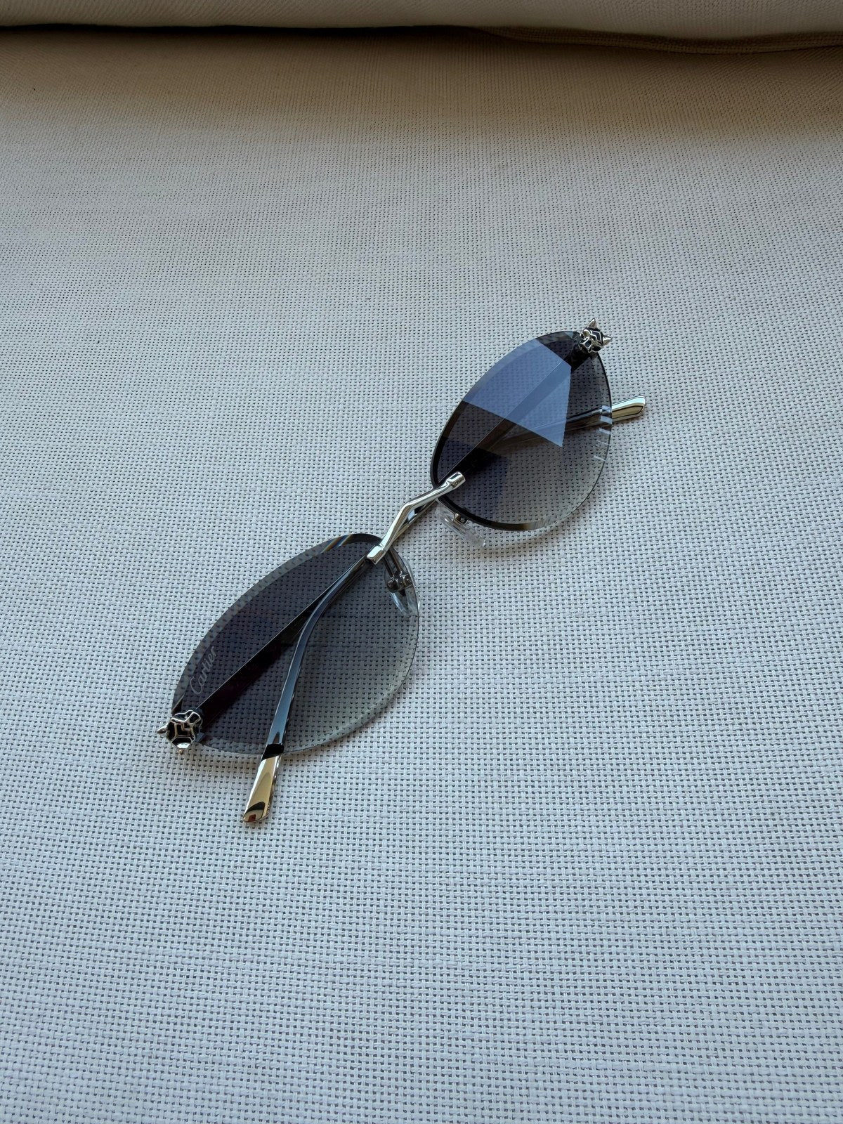 Cartier - sunglasses במלאי