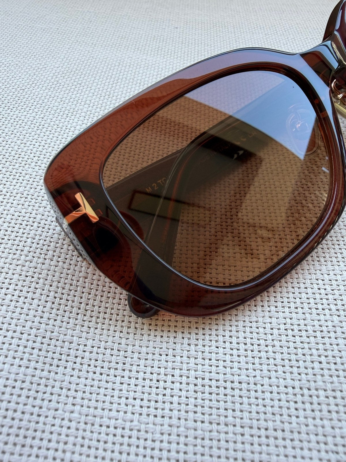Image of משקפי שמש TOM FORD במלאי