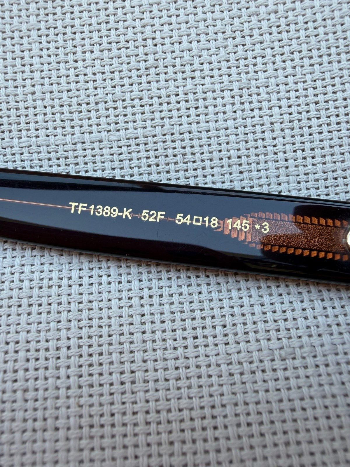 Image of משקפי שמש TOM FORD במלאי