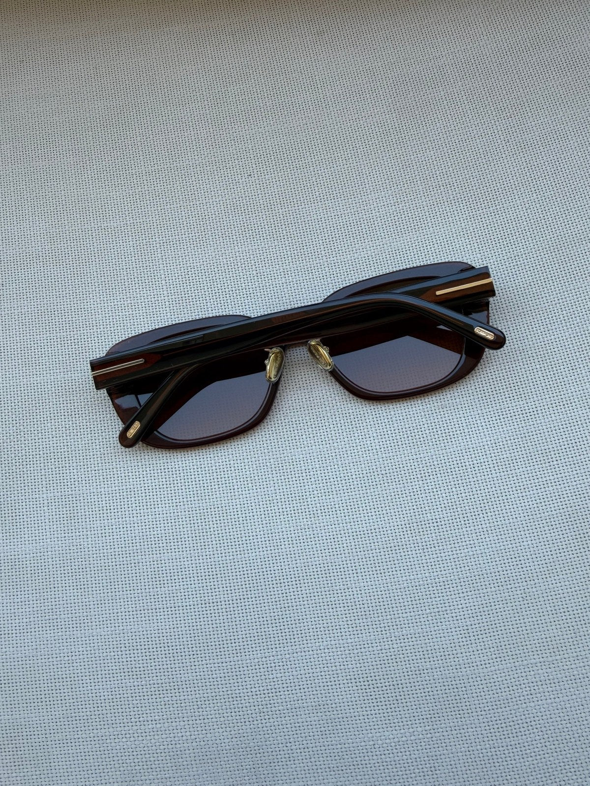 Image of משקפי שמש TOM FORD במלאי