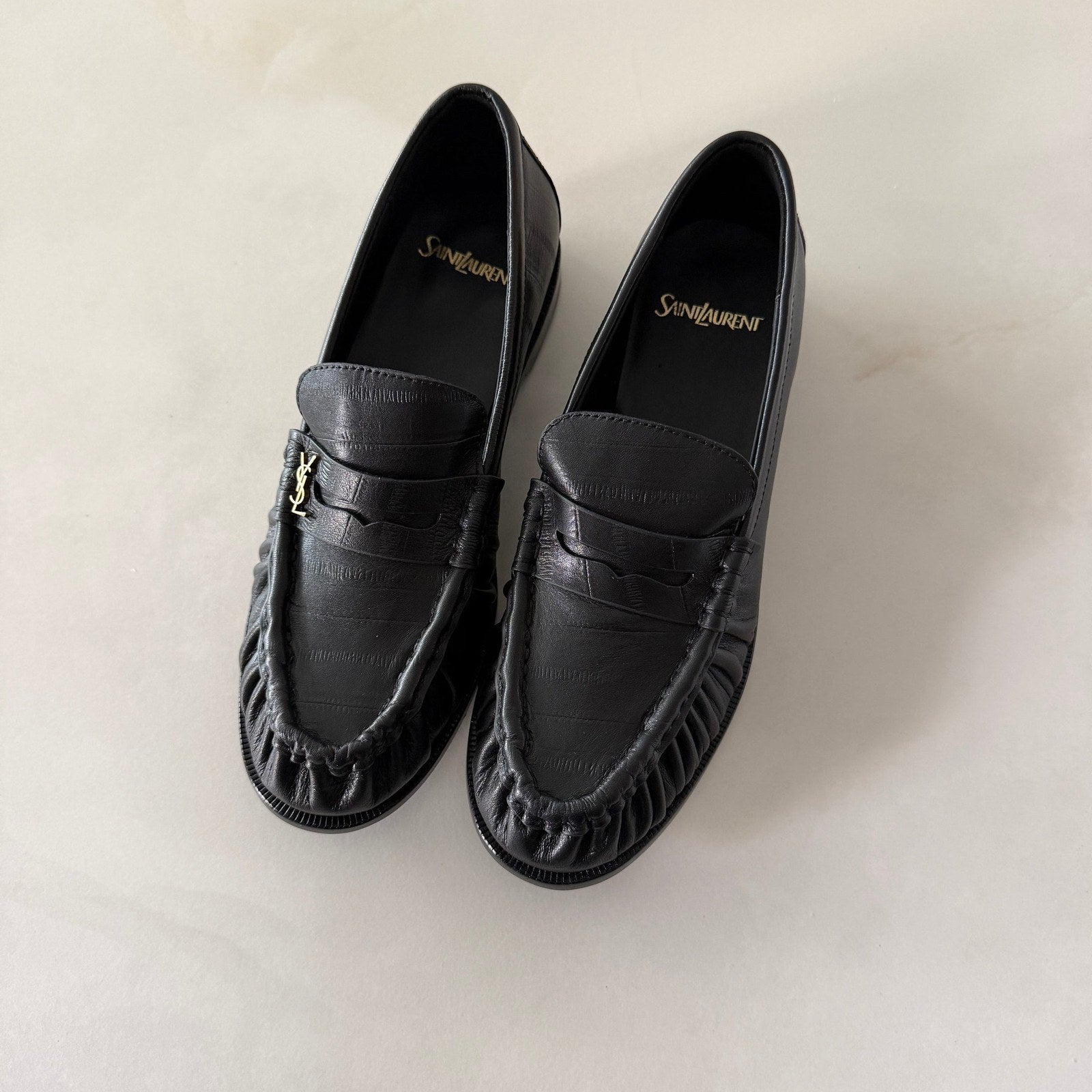 Image of Saint Laurent מוקסין שחור במלאי