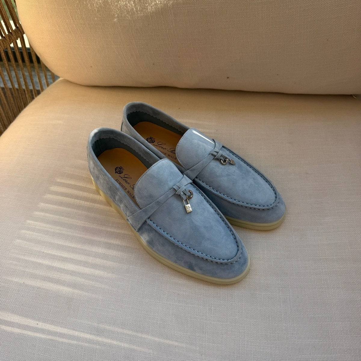 Image of Loro piana Charms במלאי