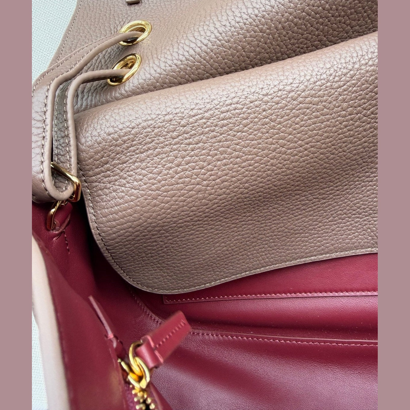 Image of Chanel MAXI flap 32 cm במלאי