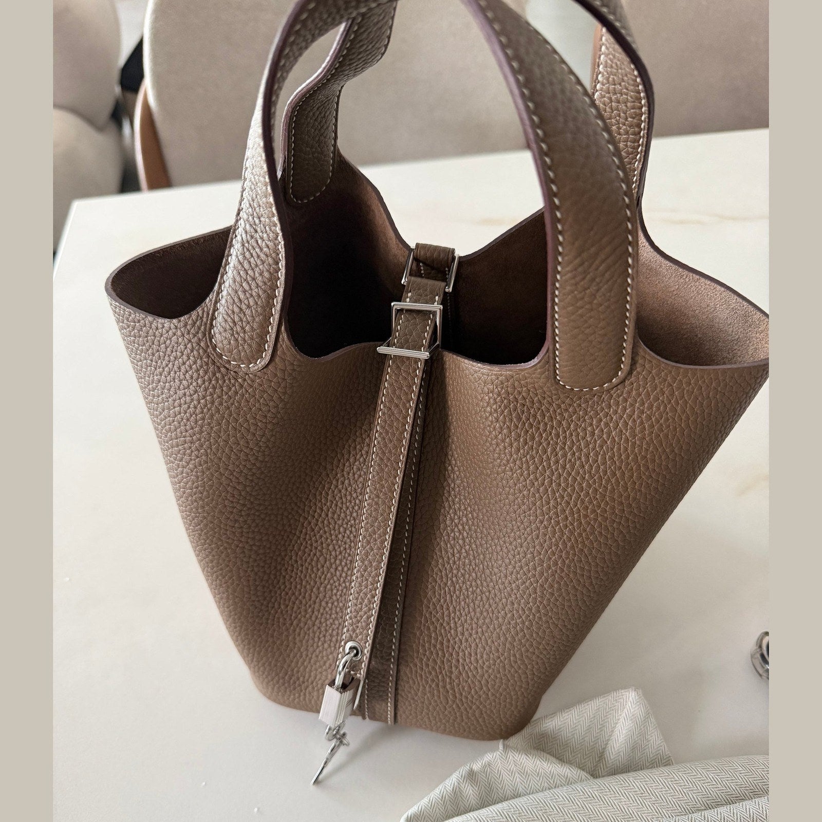 Image of Hermès Picotin 18 במלאי אטופי עם כסף