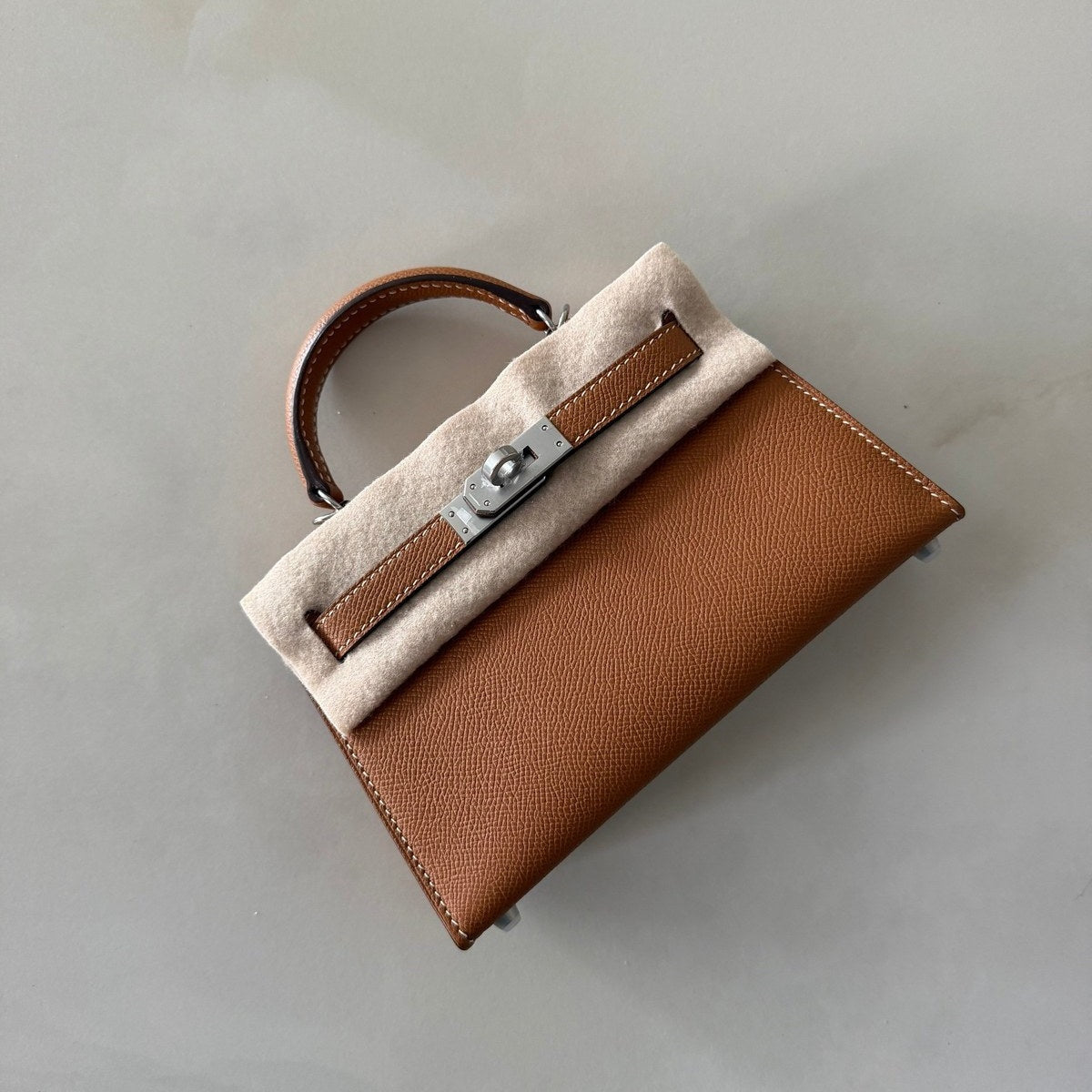 Image of Hermès kelly 20cm במלאי