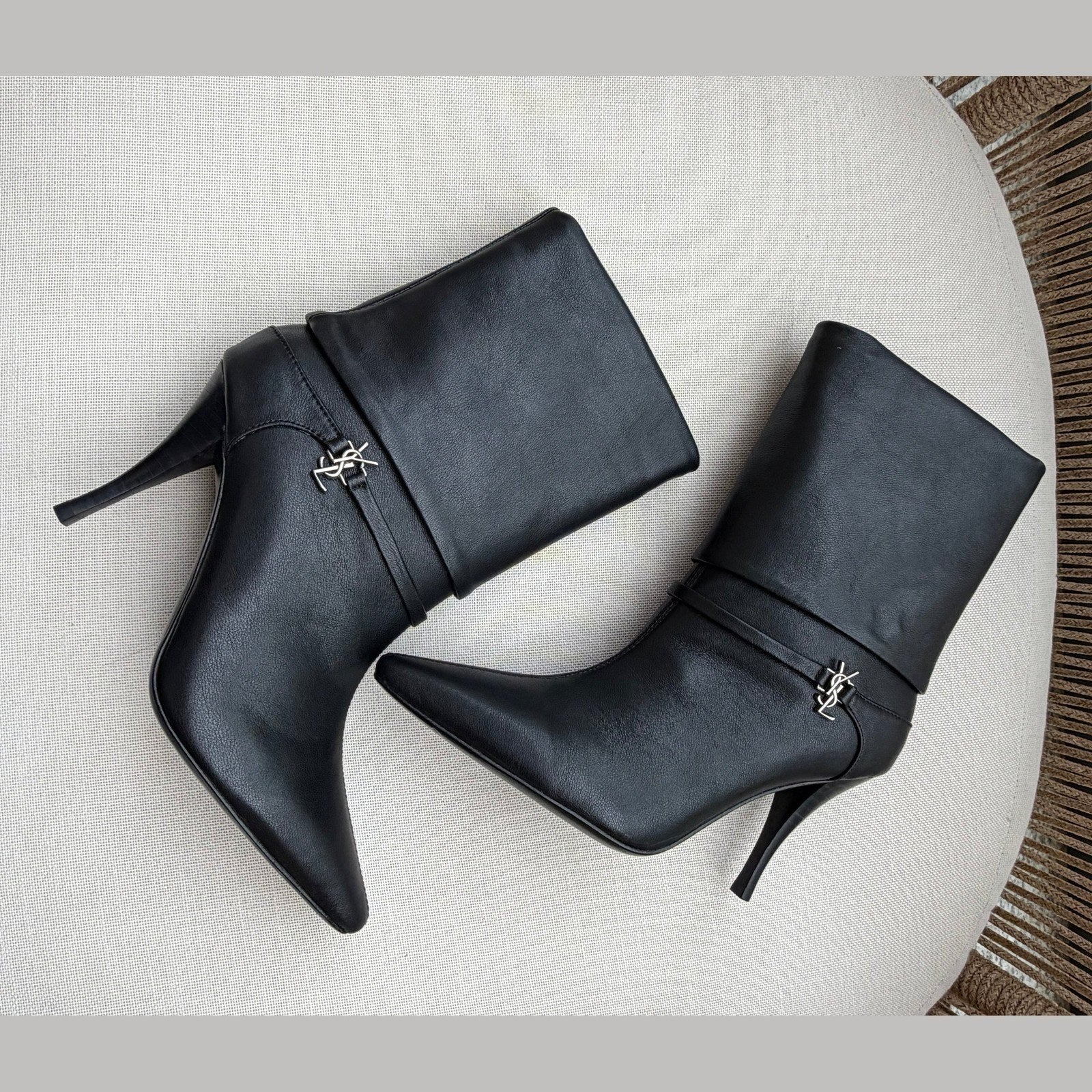 Image of YSL NIKI BOOTS במלאי