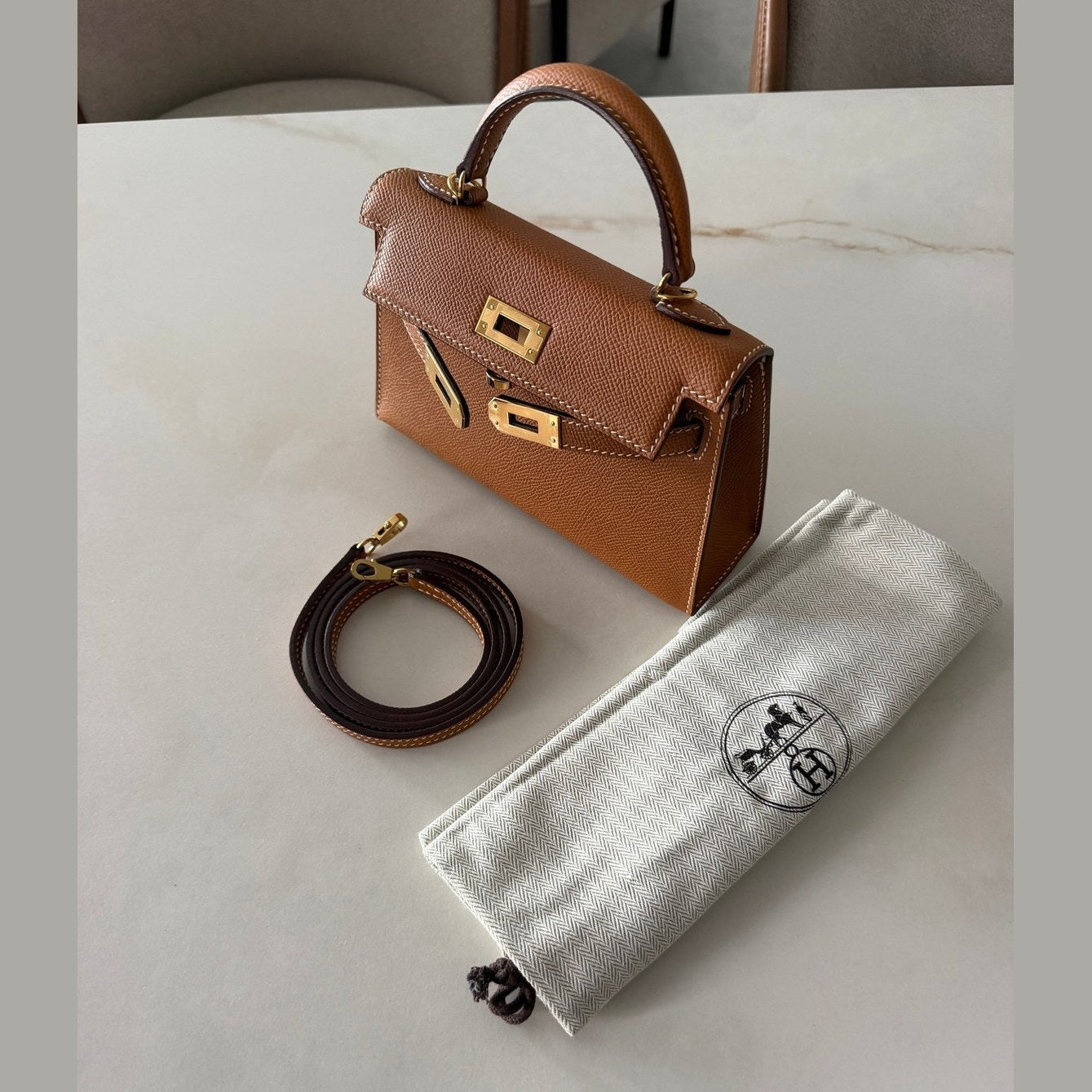Hermès  חום עם זהב kelly 20cm במלאי