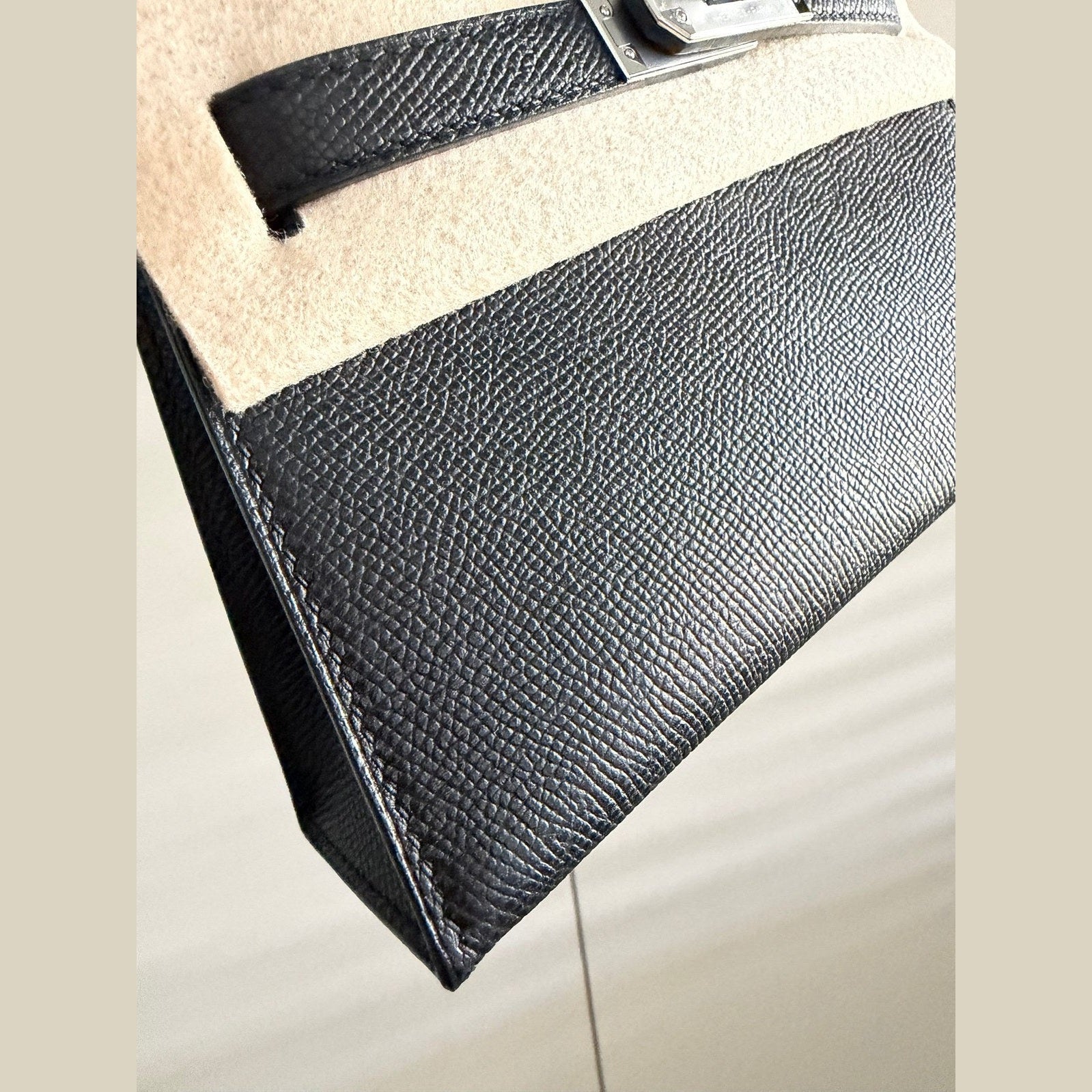 Image of Hermès kelly 20cm במלאי