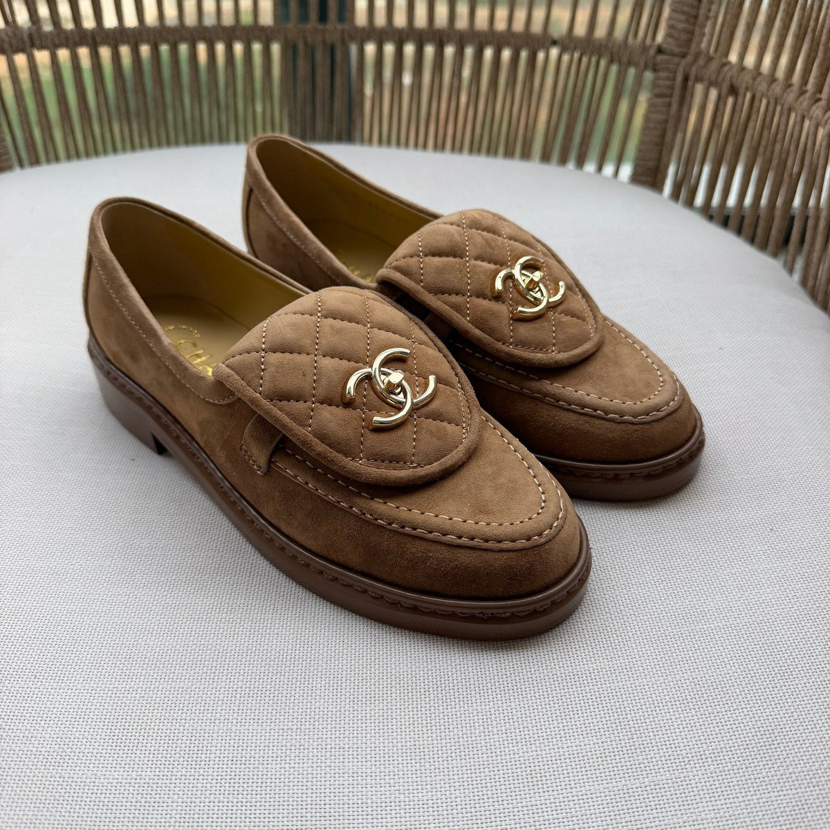 Chanel mocassins במלאי