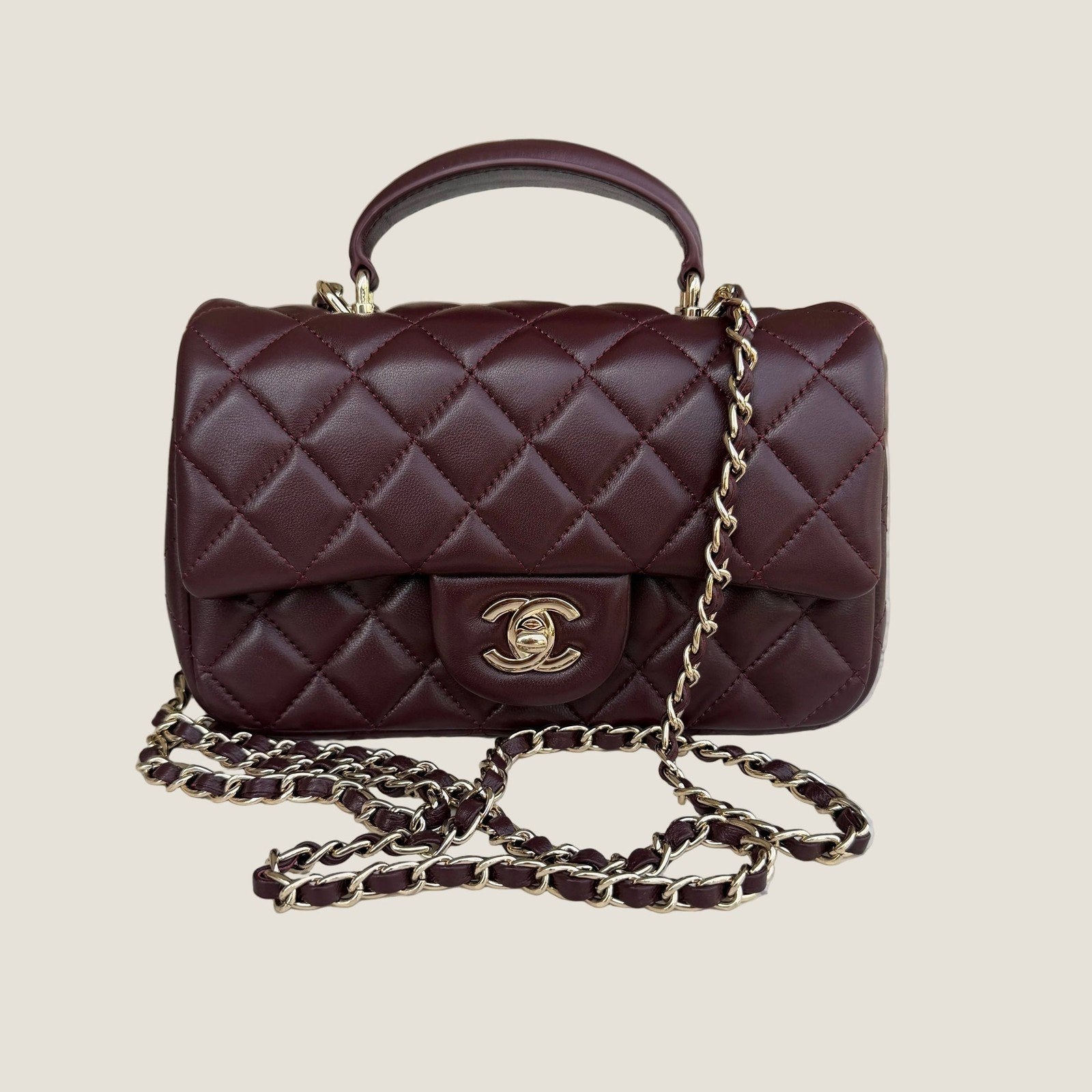Image of CHANEL bag במלאי
