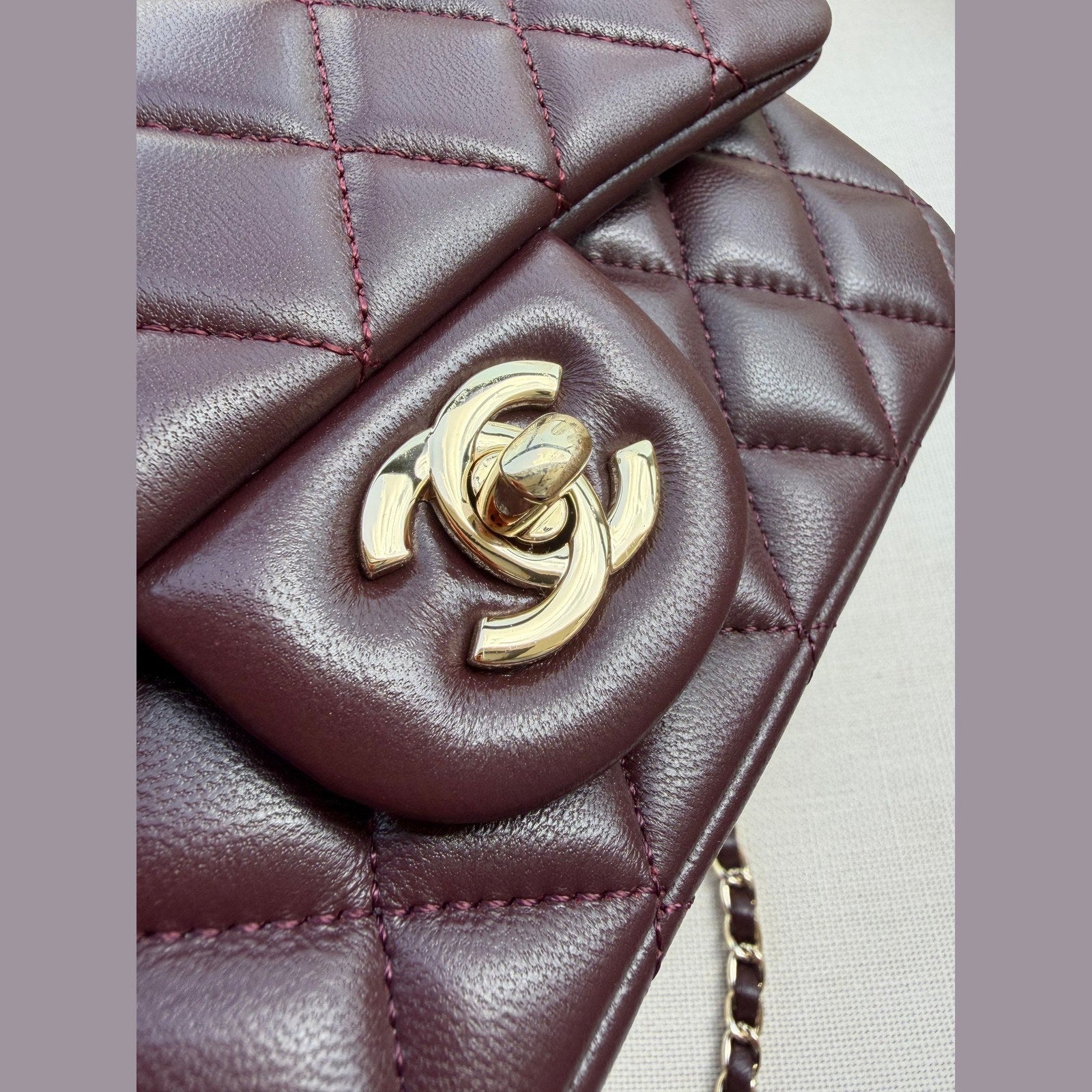 Image of CHANEL bag במלאי