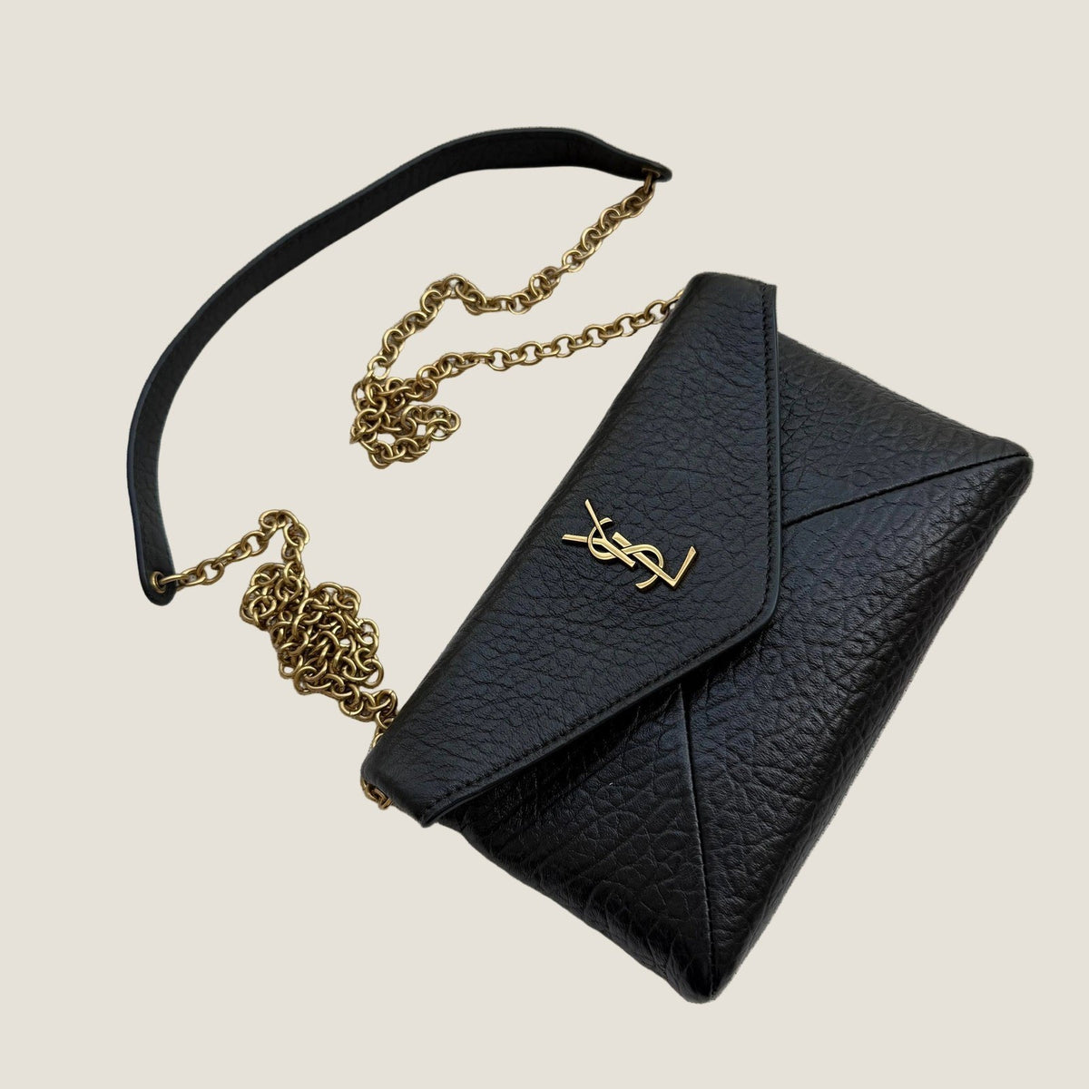 Saint Laurent CASSANDRE במלאי