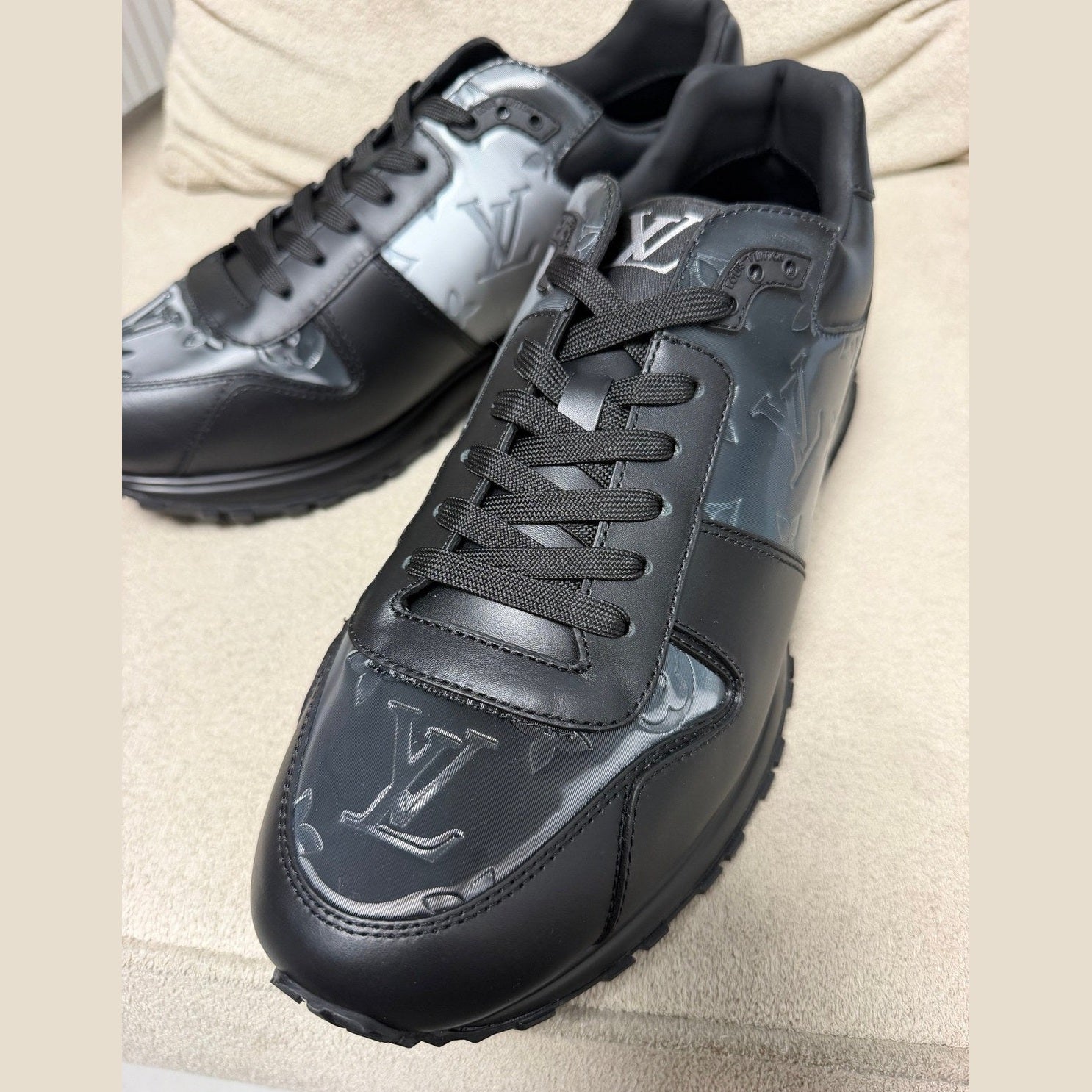 Image of LV men shoes במלאי