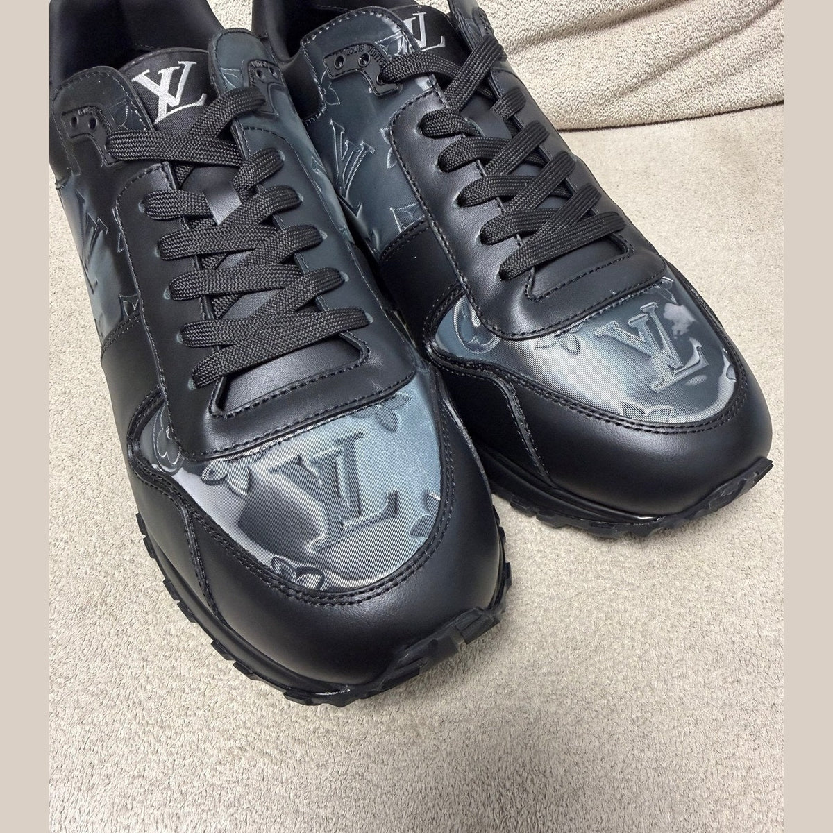 Image of LV men shoes במלאי