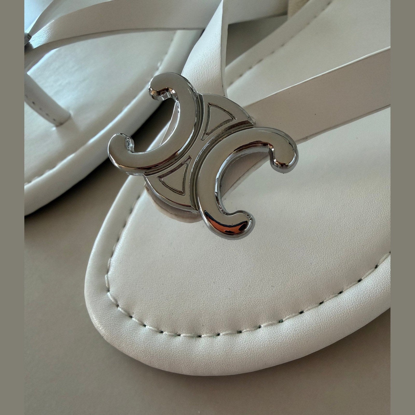 Celine sandals במלאי