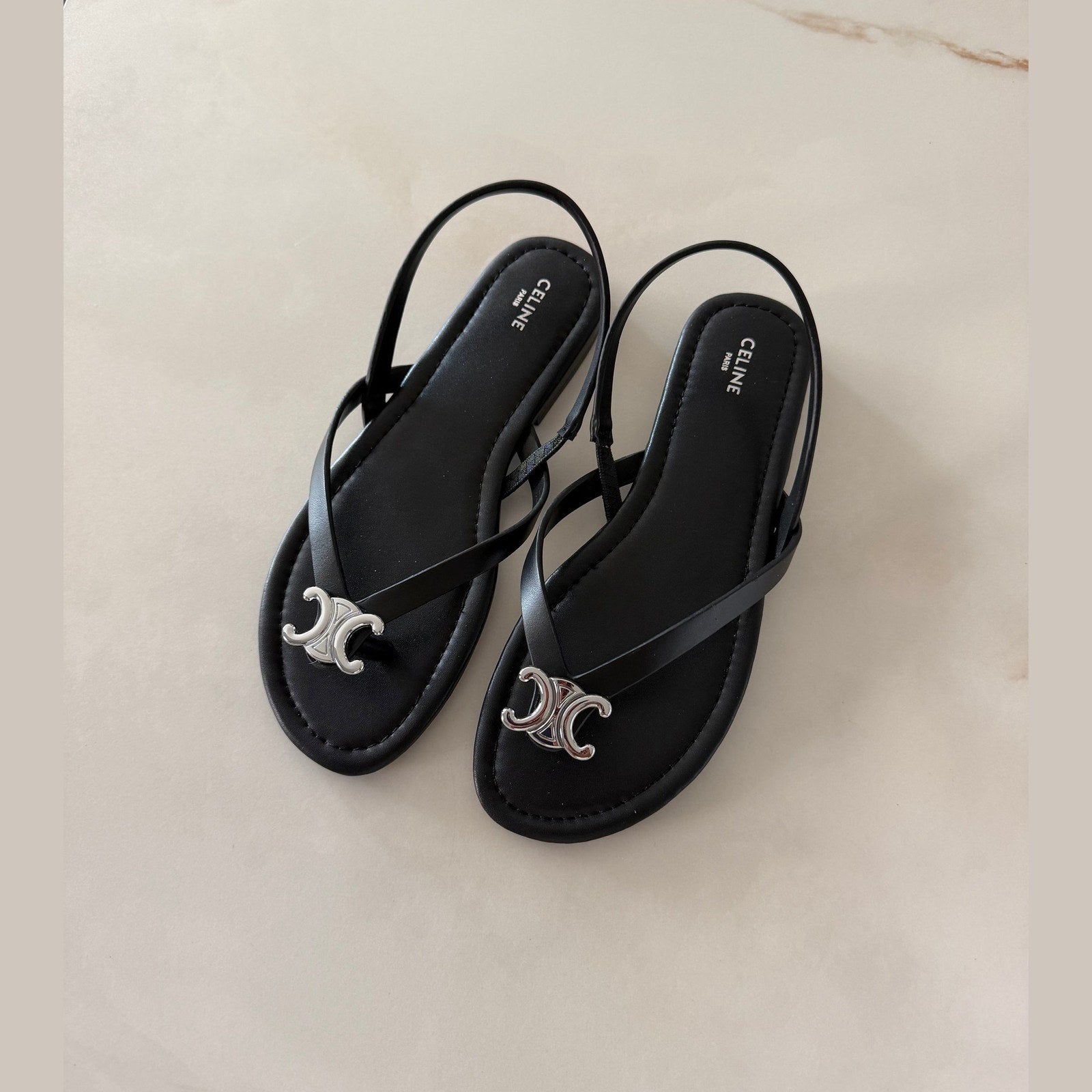 Celine sandals במלאי