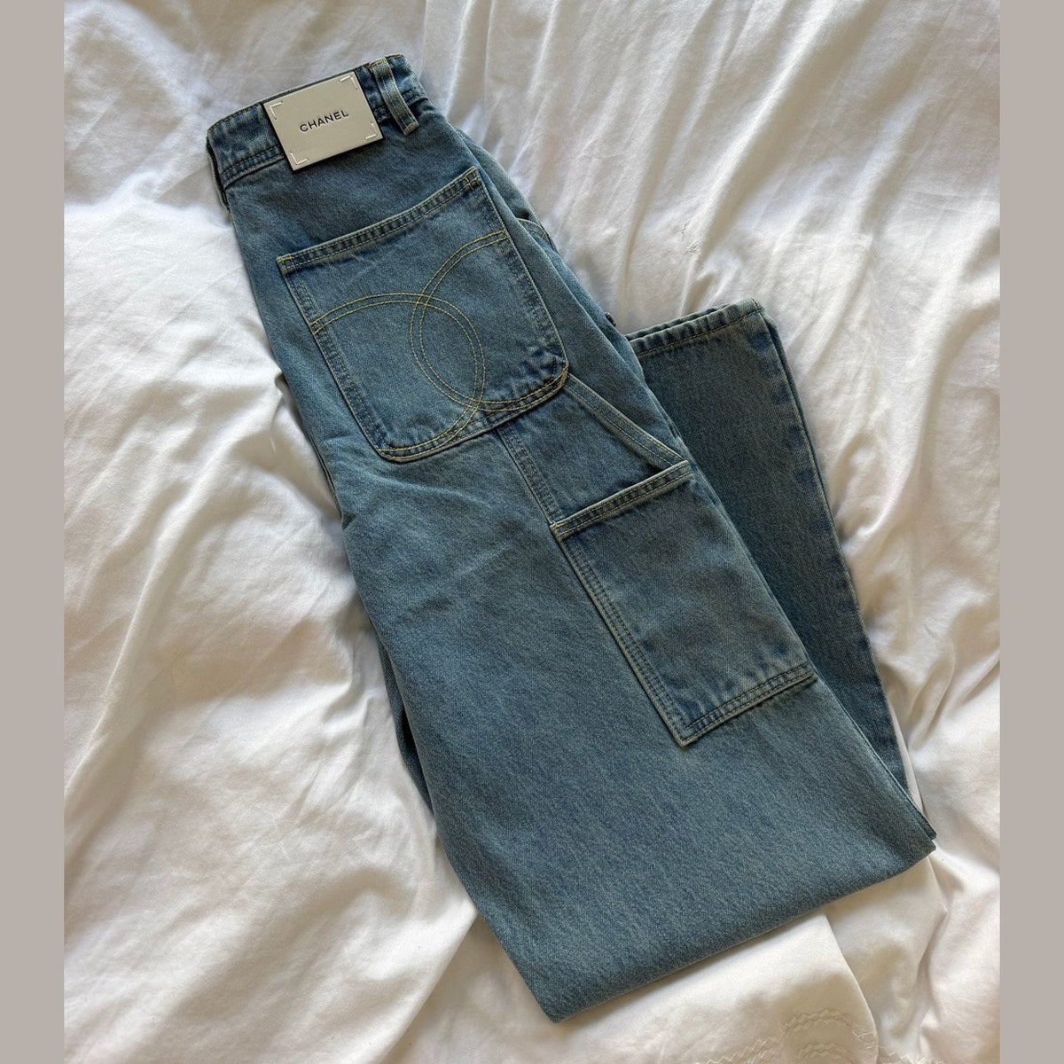 CHANEL JEANS במלאי