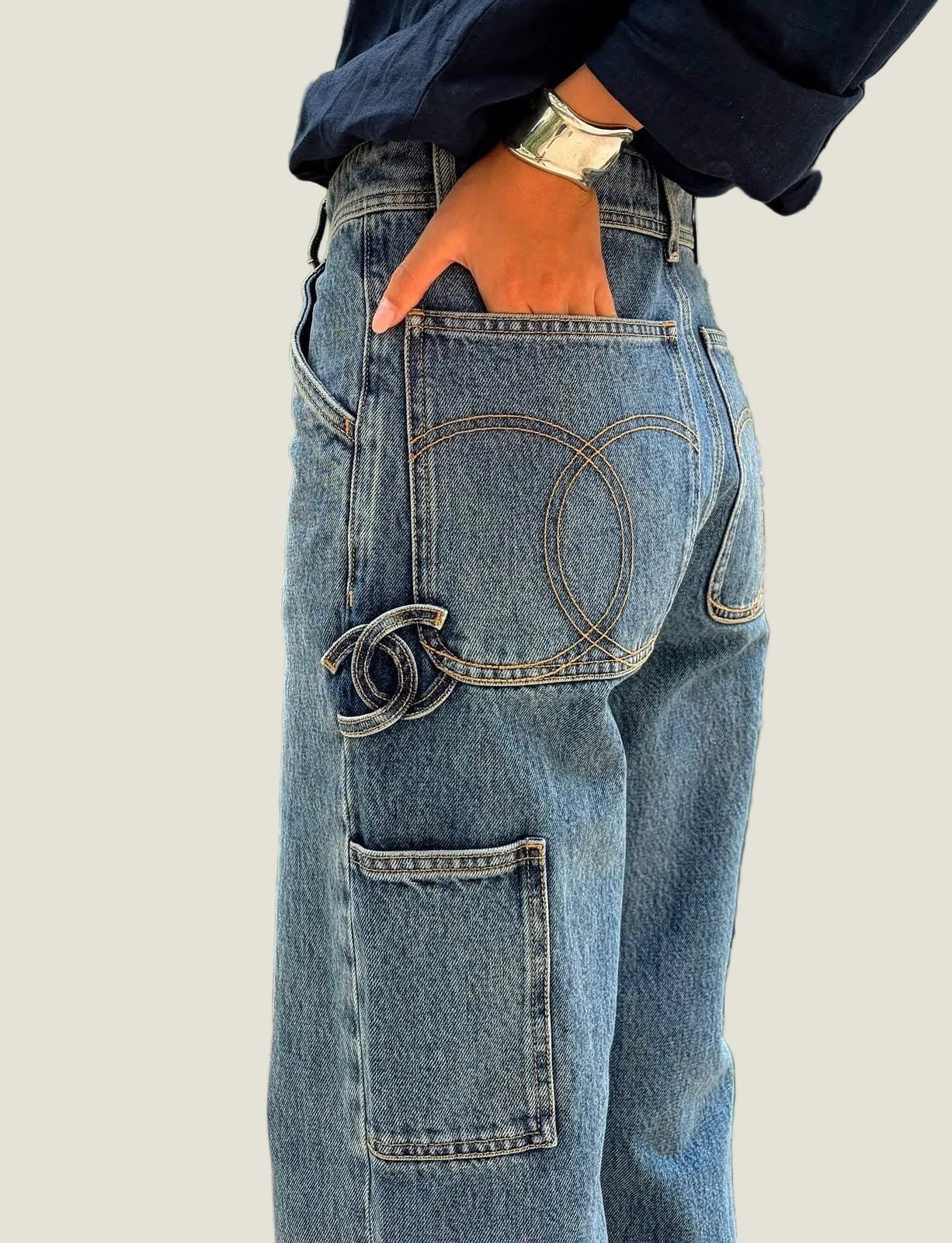 Image of CHANEL JEANS במלאי