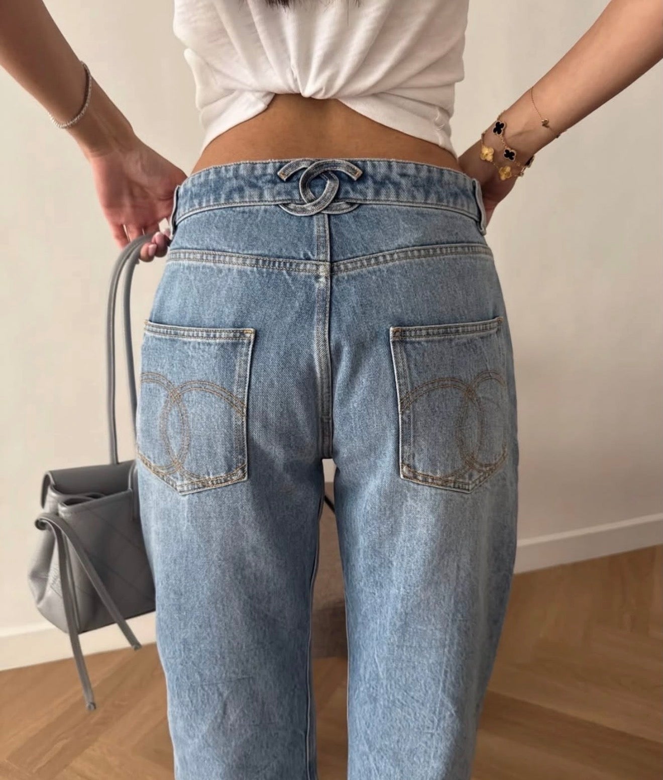 Image of CHANEL JEANS במלאי