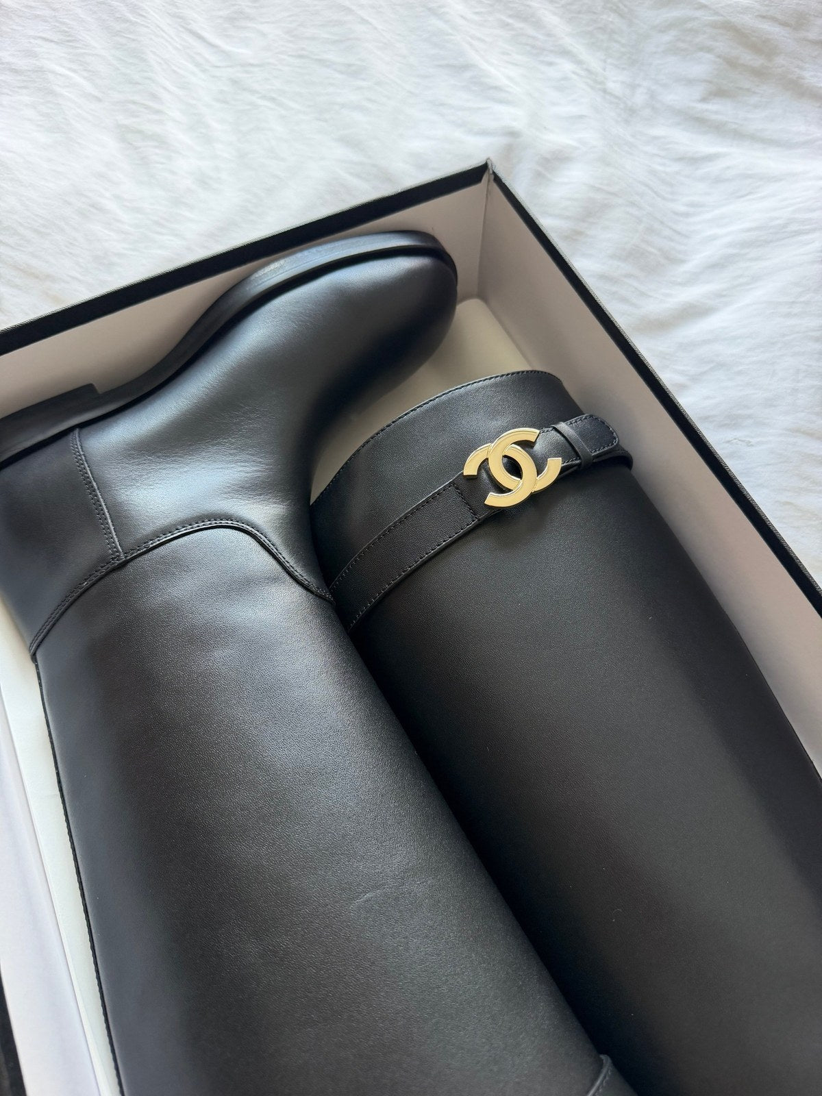 Image of Chanel boots במלאי