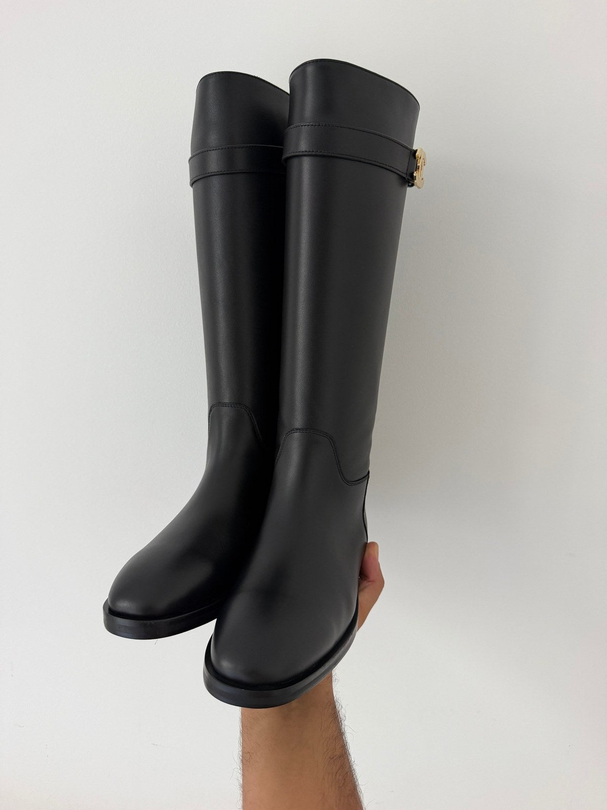Image of Chanel boots במלאי