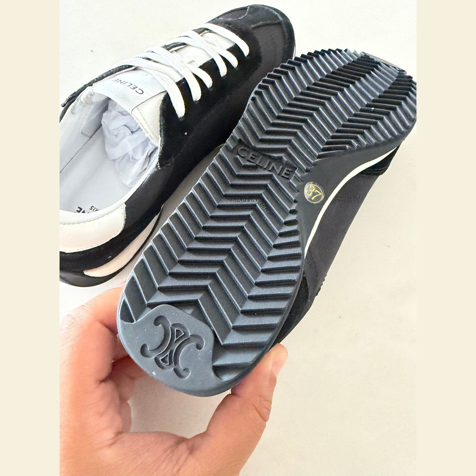 Image of celine sneakers במלאי