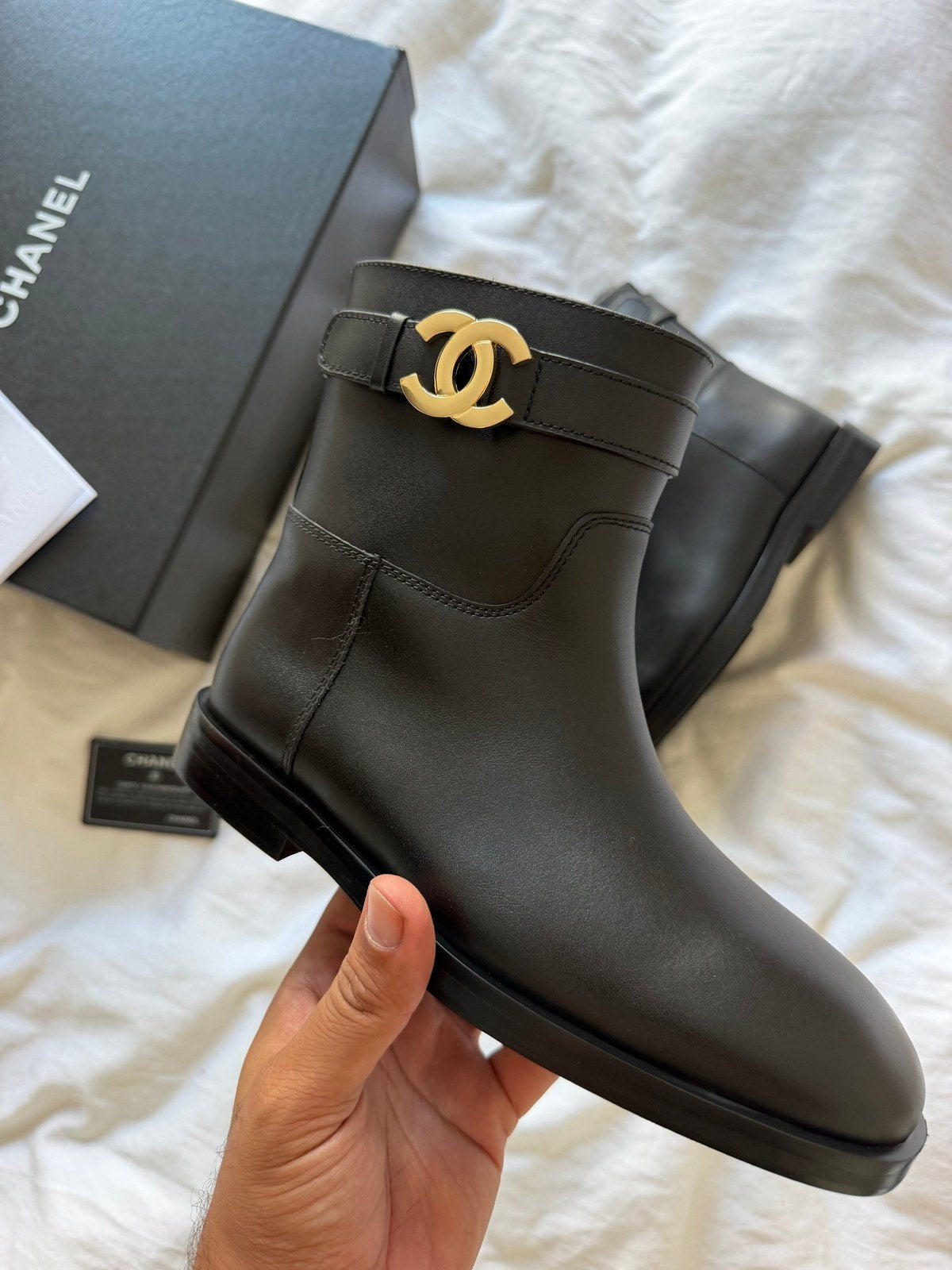 Image of Chanel boots במלאי