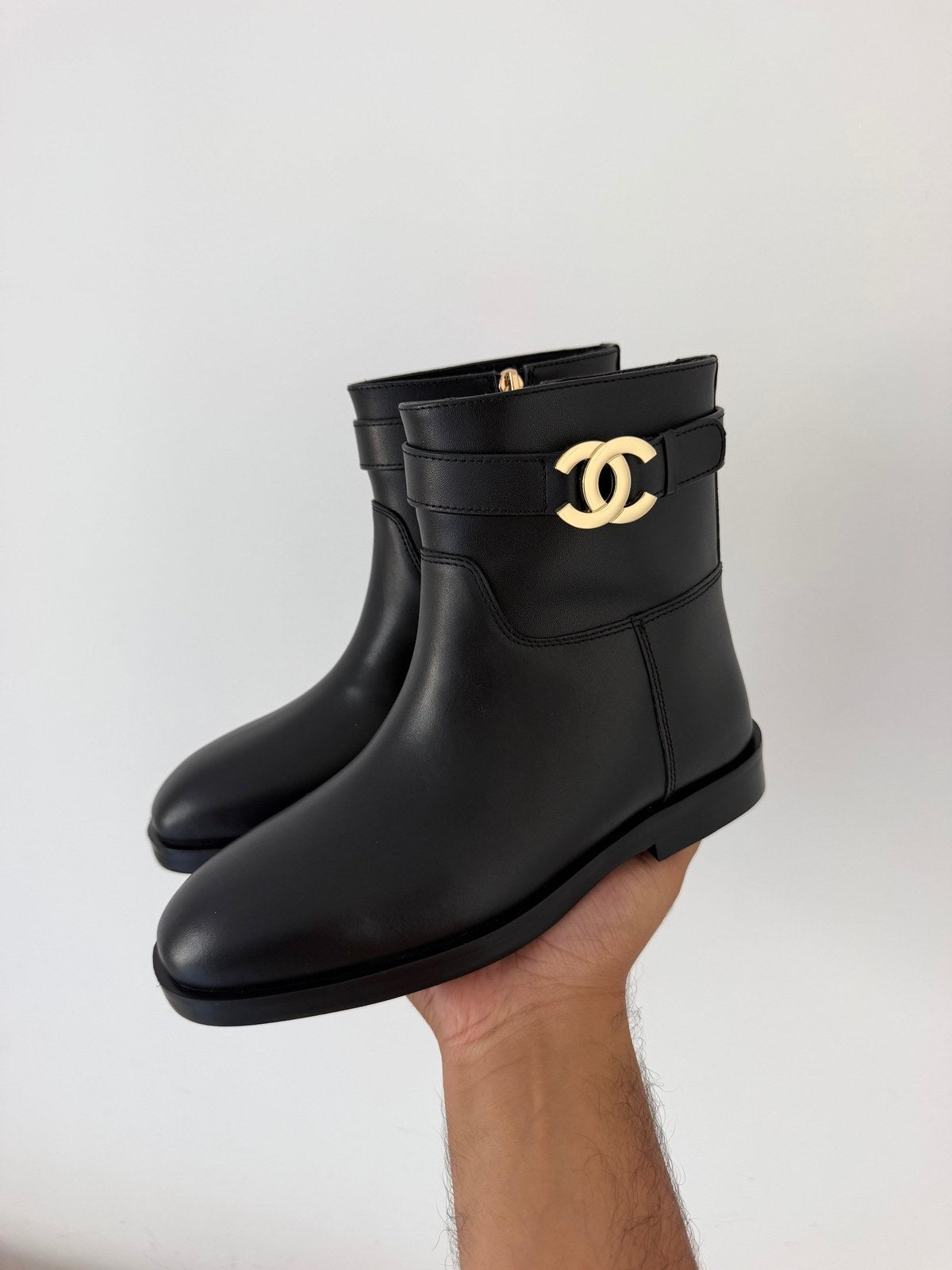 Image of Chanel boots במלאי