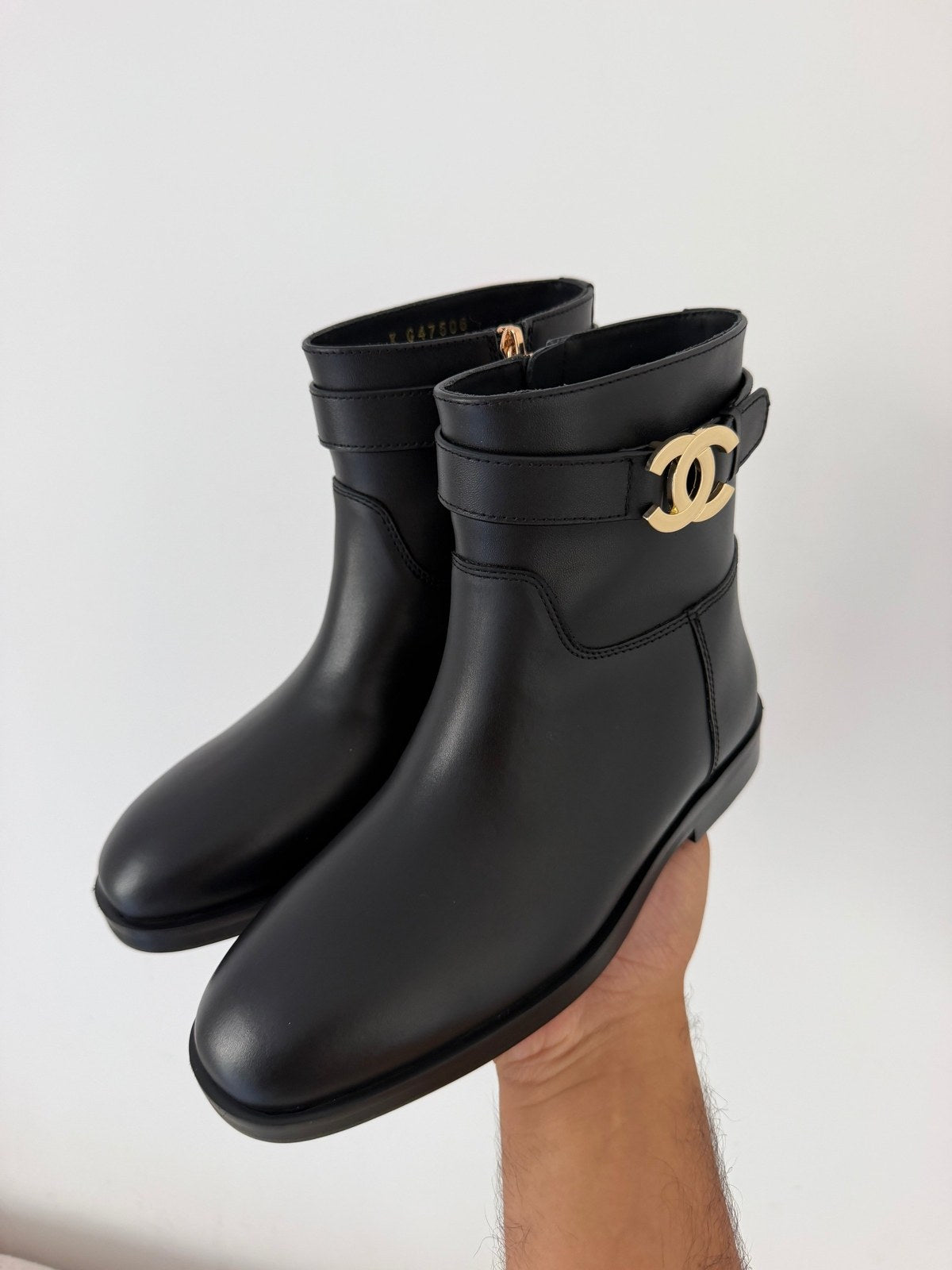 Image of Chanel boots במלאי